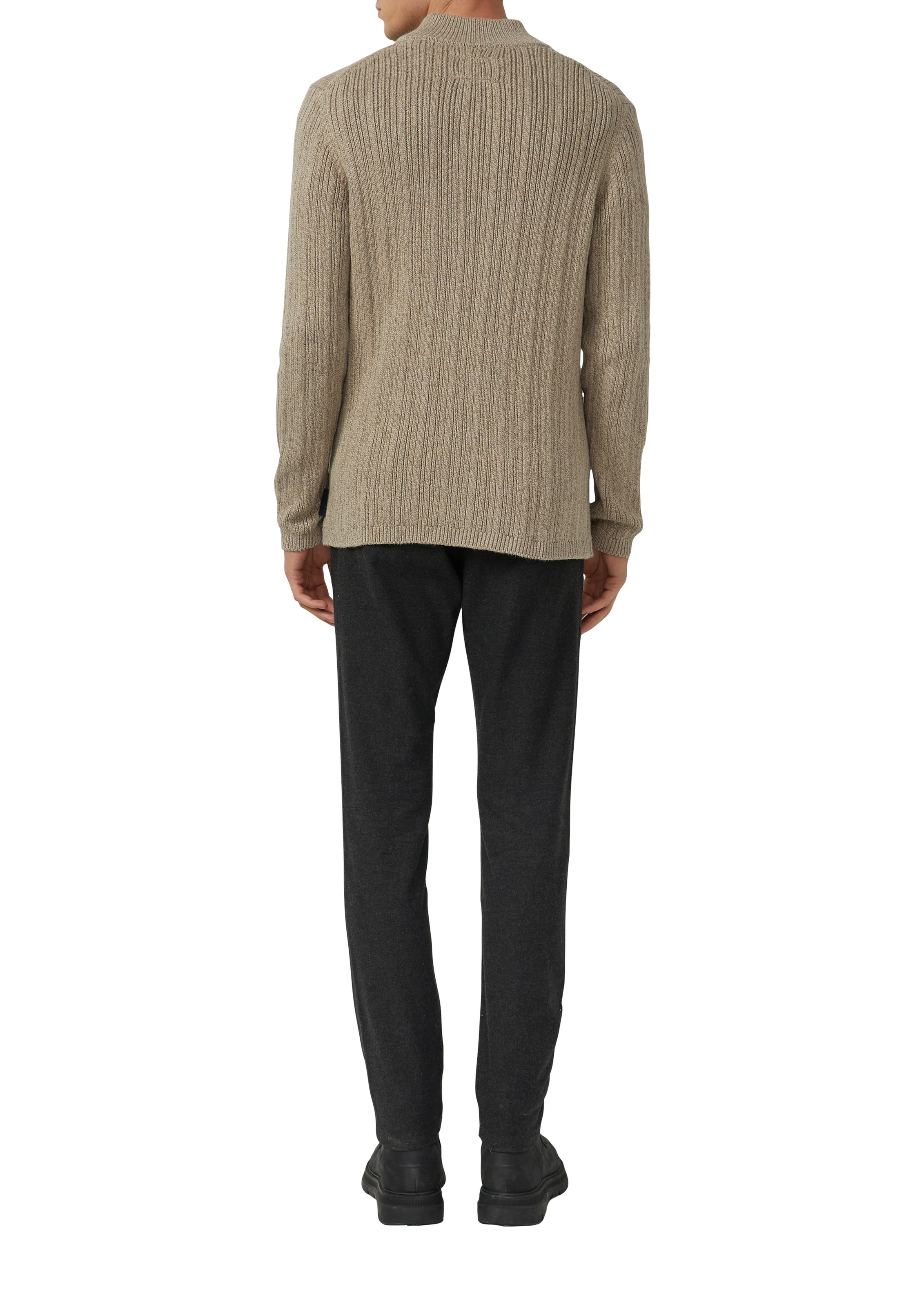 s.Oliver Troyer , mit Strukturmuster
