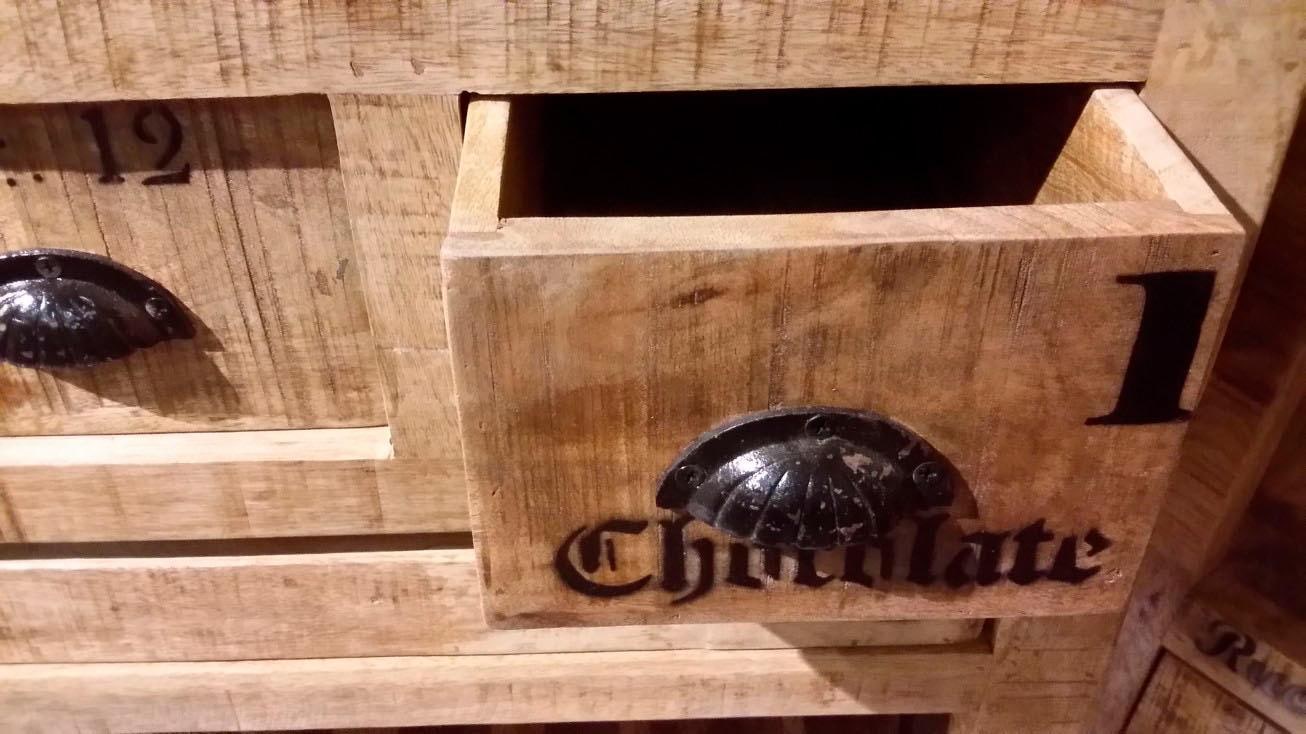 SIT Chariot de cuisine »RUSTIC Mangoholz mit Weinregal & 16 Flaschenfächern« Étagère intégrée pour jusqu'à 16 bouteilles de vin