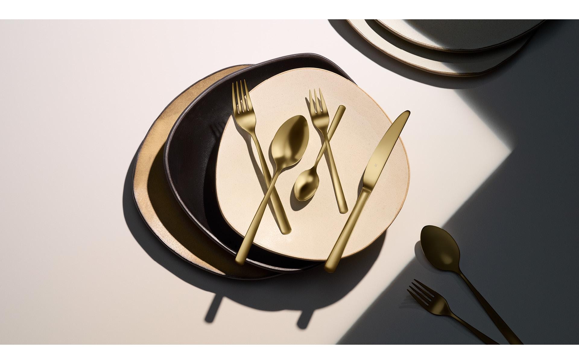 WMF Besteck-Set »Boston in edler Optik, ergonomische Haptik, Messer mit Wellenschliff« optimale Schärfe, rostfrei, edel, hochwertiger Besteckkasten