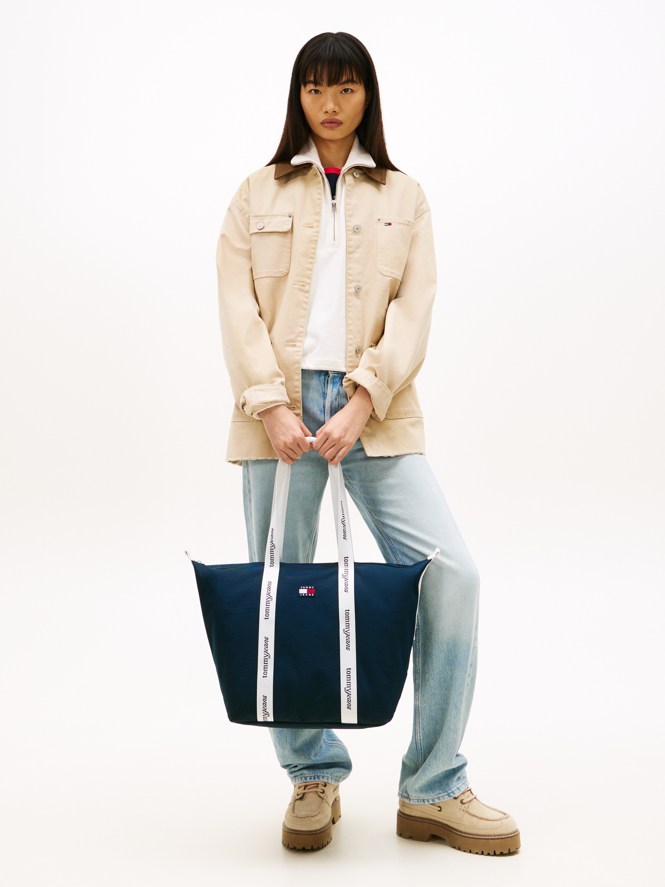 Tommy Jeans Sac de transport »TJW ESS DAILY TOTE« sac d'épaule, shopper avec anses contrastées