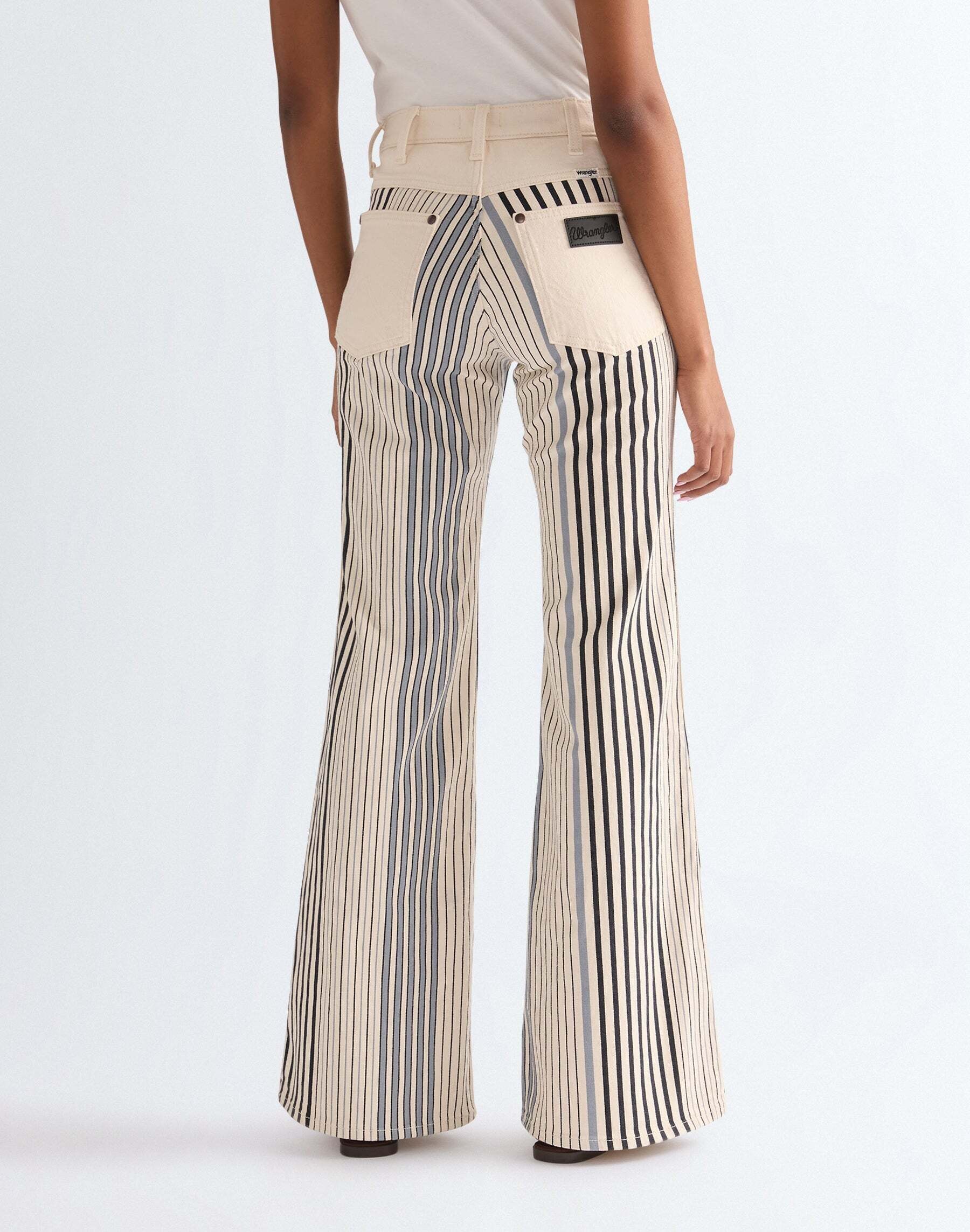 Wrangler Schlagjeans »WRANGLER Jeans 70S Flare«