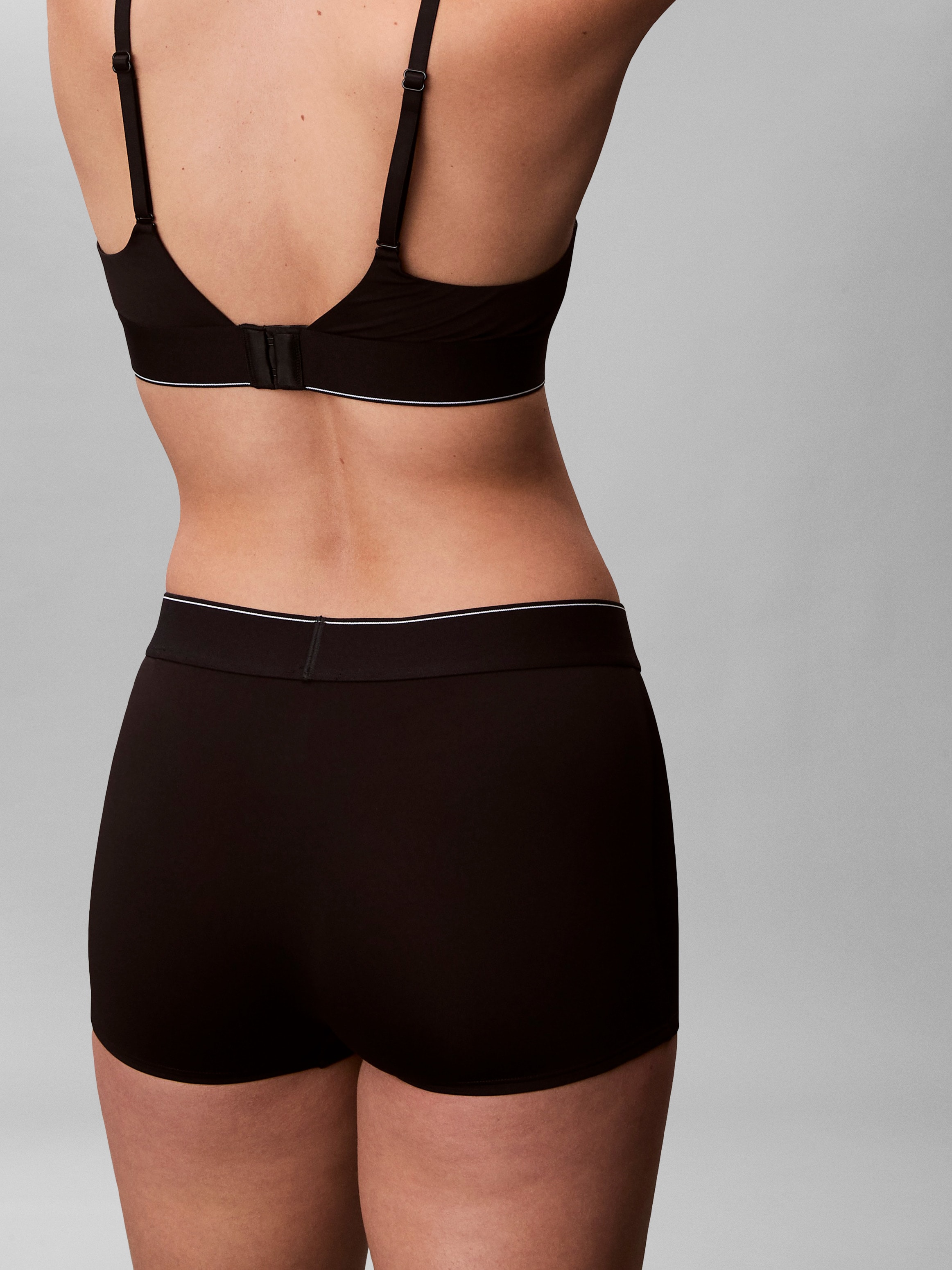 Calvin Klein Underwear Bikinislip »HIGH WAIST BIKINI« Körpernahe Passform mit elastischem Bund