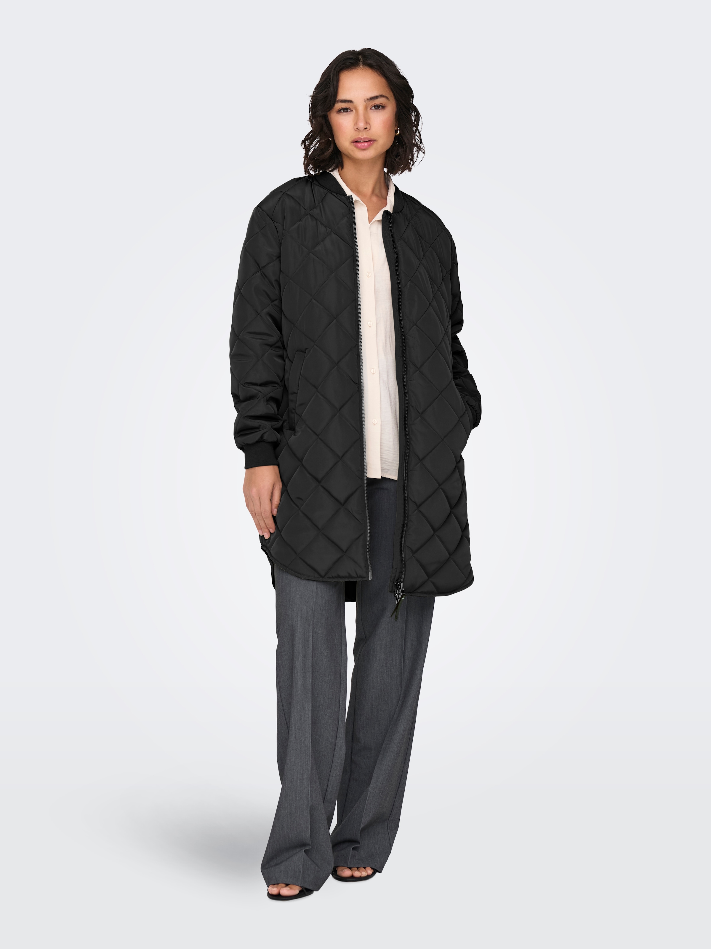 ONLY Manteau matelassé »ONLJESSICA QUILTED COAT ZIP CC OTW« fibre synthétique, style baseball