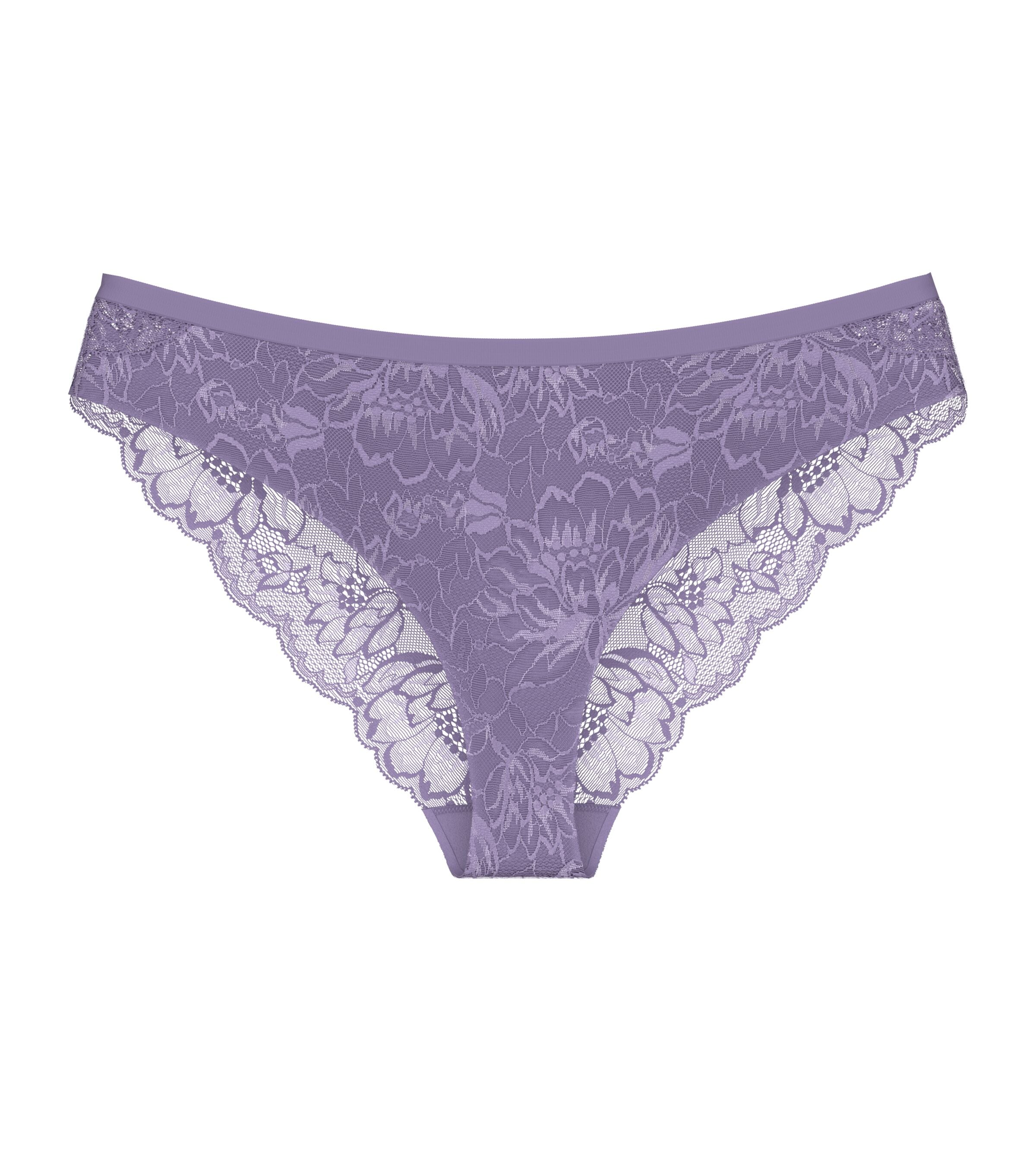 Triumph Slip brésilien »Amourette Charm T« All-Over-Spitze, nahtlos, figurbetont, flache Kanten