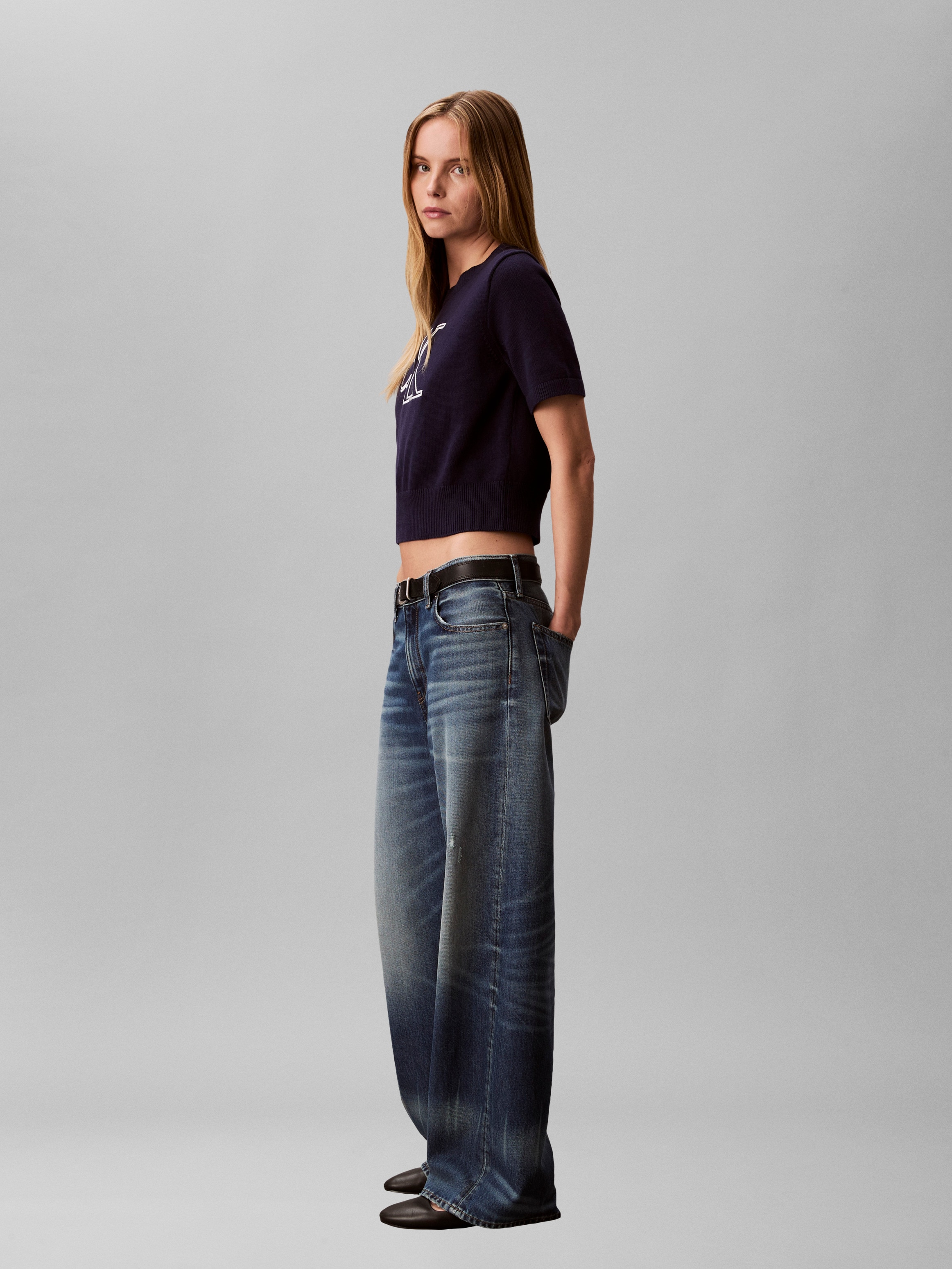 Calvin Klein Jeans Pull à manches courtes Coupe régulière, avec inscription logo