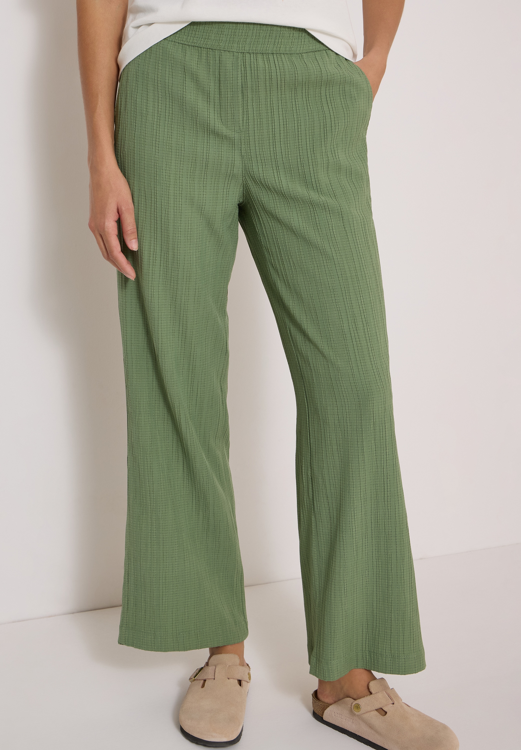 Cecil Stoffhose »Style Neele«  Sommerhose im Loose Fit mit Struktur-Streifen