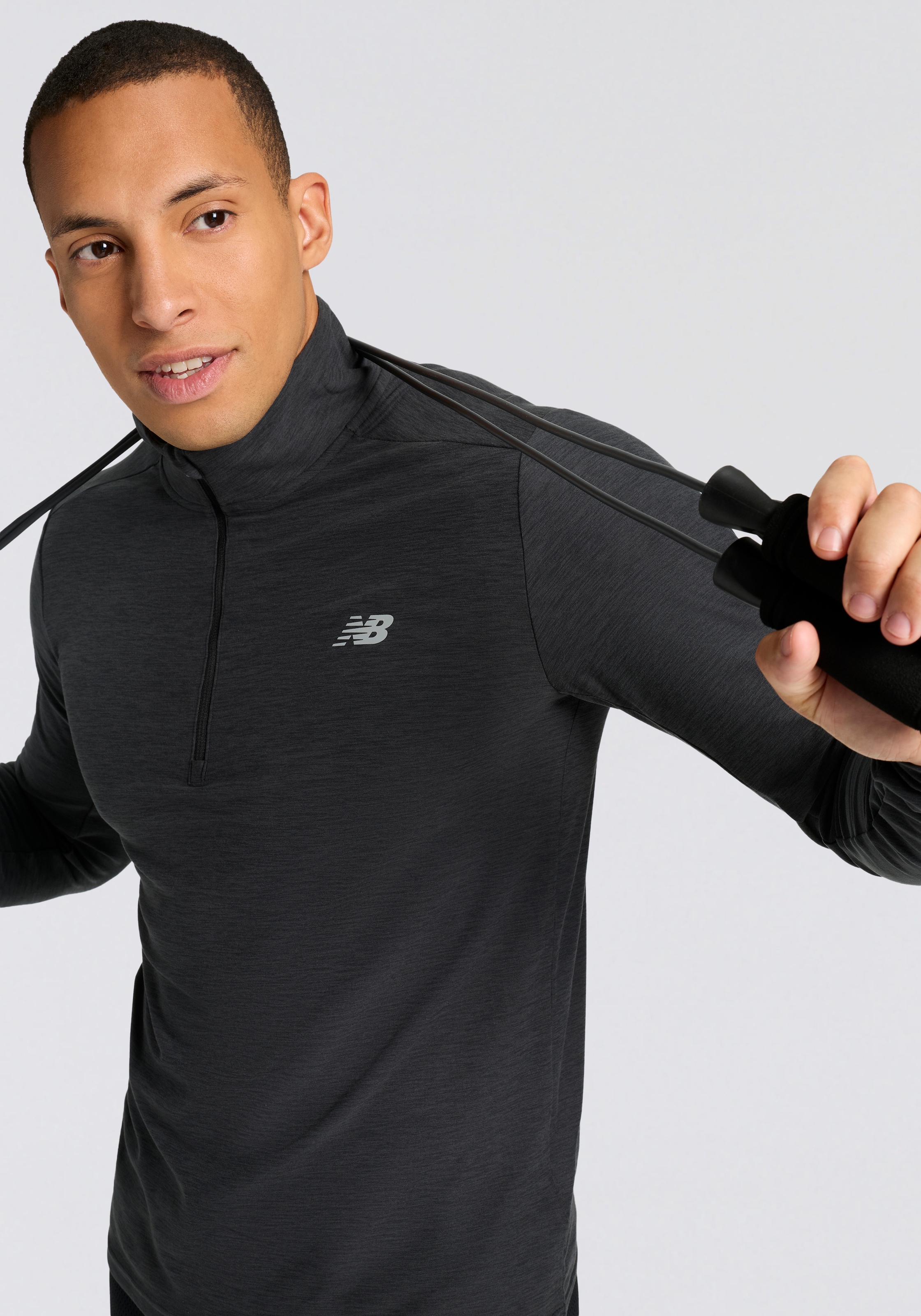 New Balance Laufshirt »Space Dye 1/4 Zip« mit Label