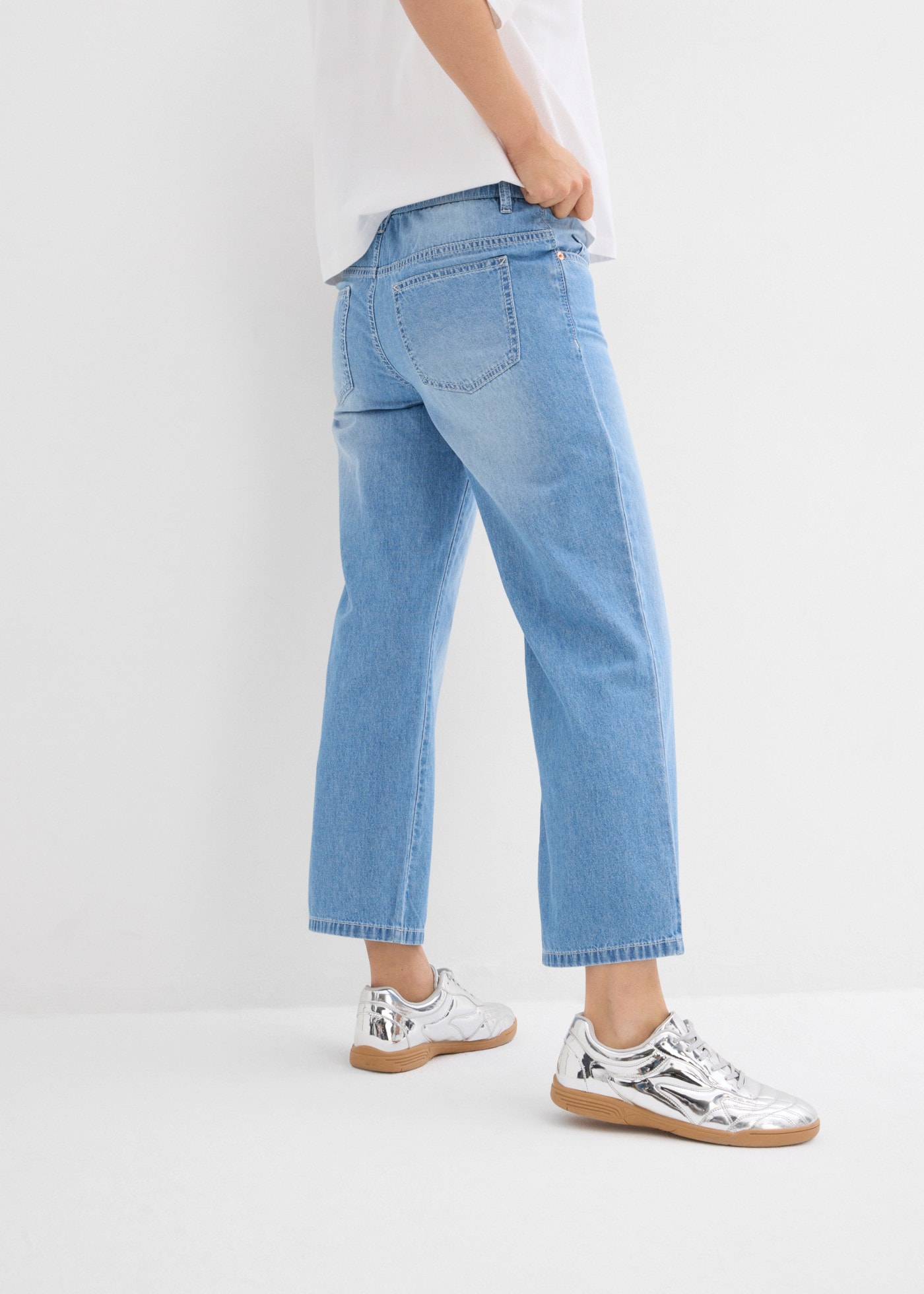 bonprix Straight-Jeans gerader Schnitt, Mid Waist, Cropped-Länge, Regular Fit