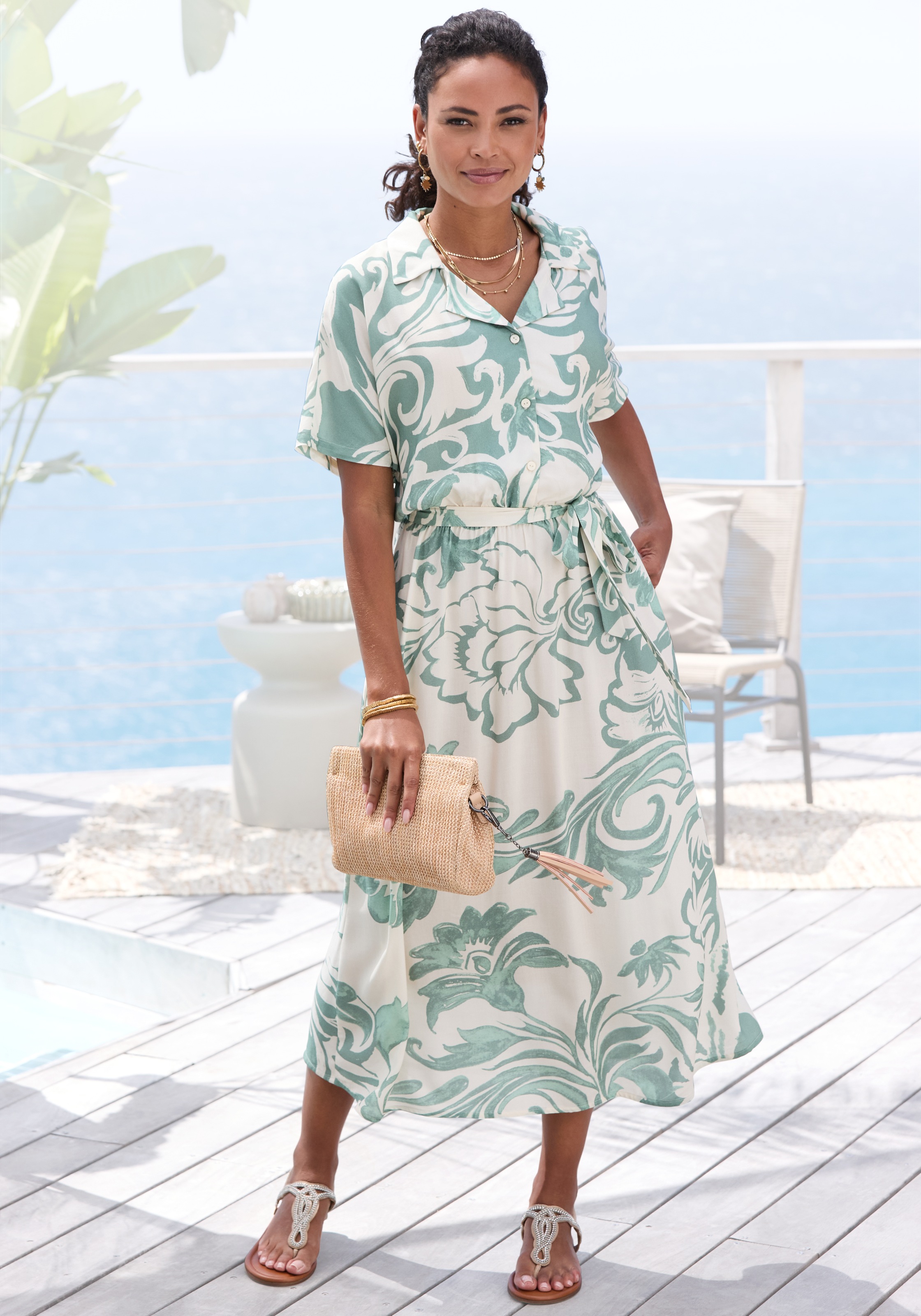 Vivance Robe midi »mit Alloverdruck aus gewebter Viskose« Poches dans les coutures latérales , robe d'été légère, robe tissée à manches courtes, robe chemise