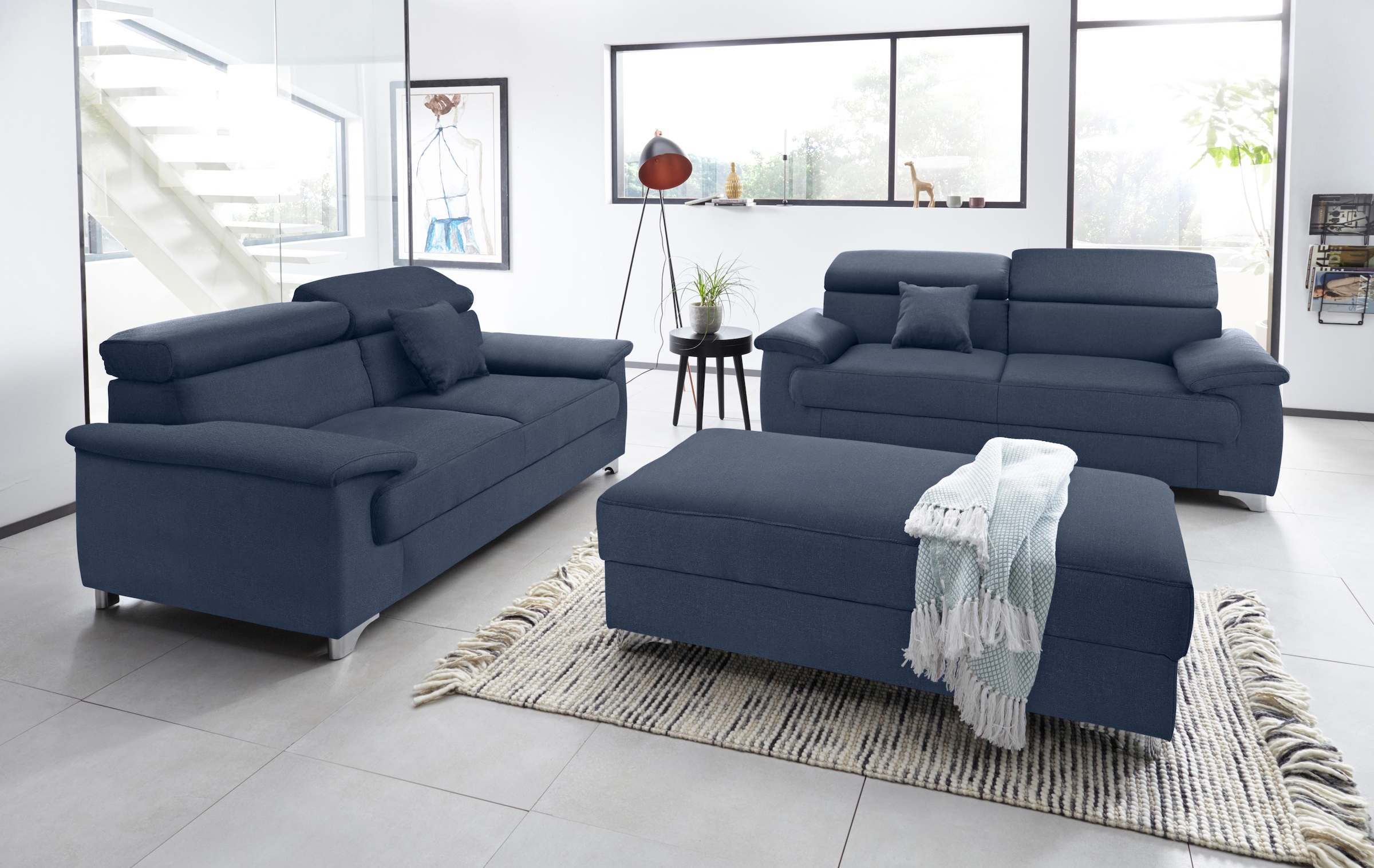 DOMO collection 2,5-places »Mira inklusive Kopfteilverstellung für mehr Wohlfühlkomfort« elegant und modern, komfortabel, frei im Raum stellbar