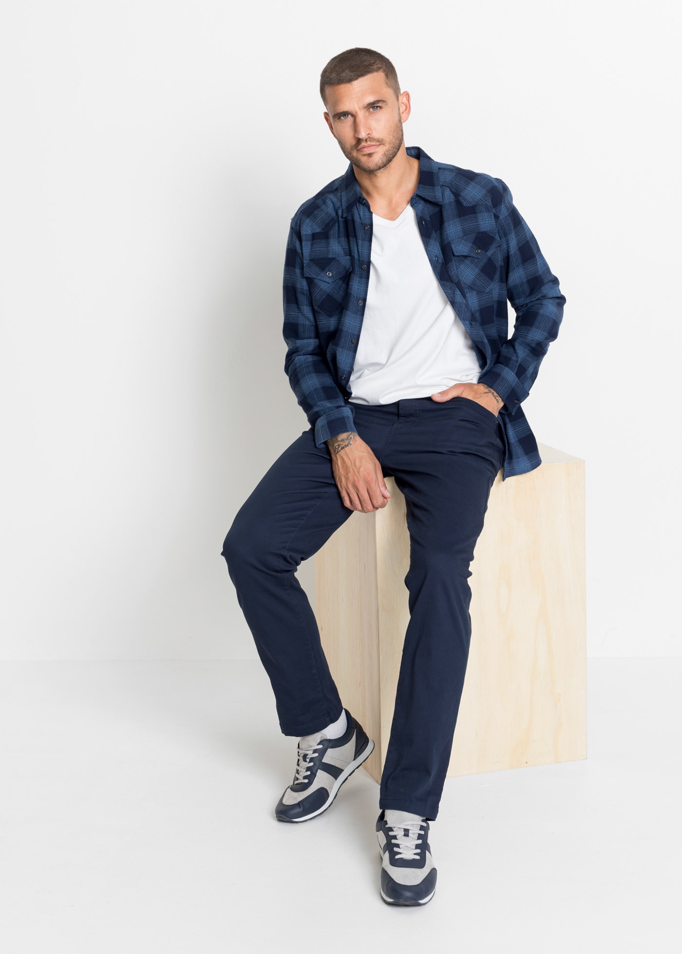bonprix Chemise en flanelle Regular Fit, en flanelle de coton, à motif carreaux, col Kent