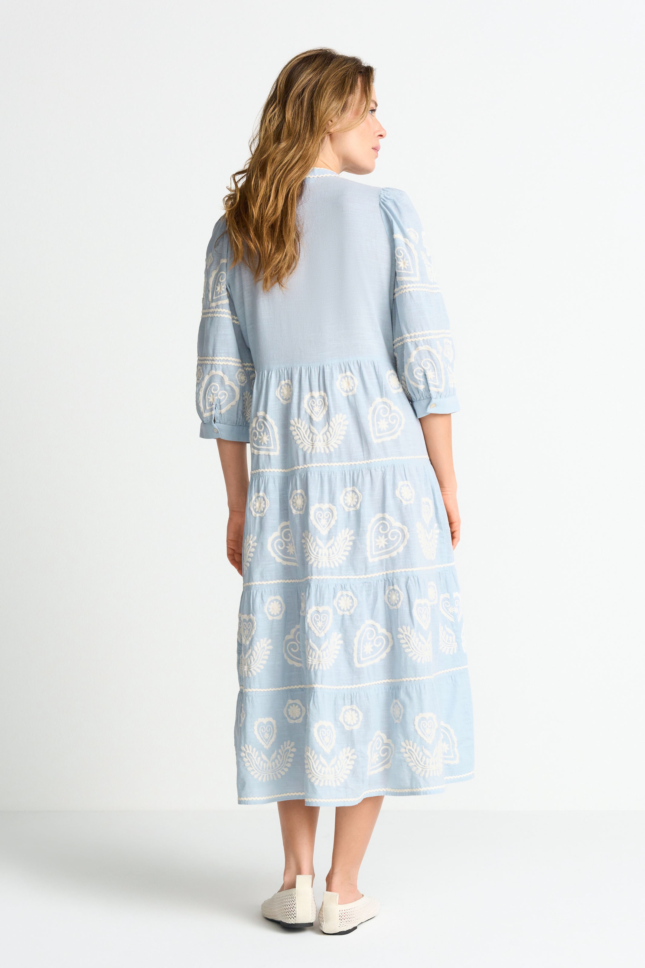 RICHROYAL Robe midi Sans poche Coupe régulière avec broderies