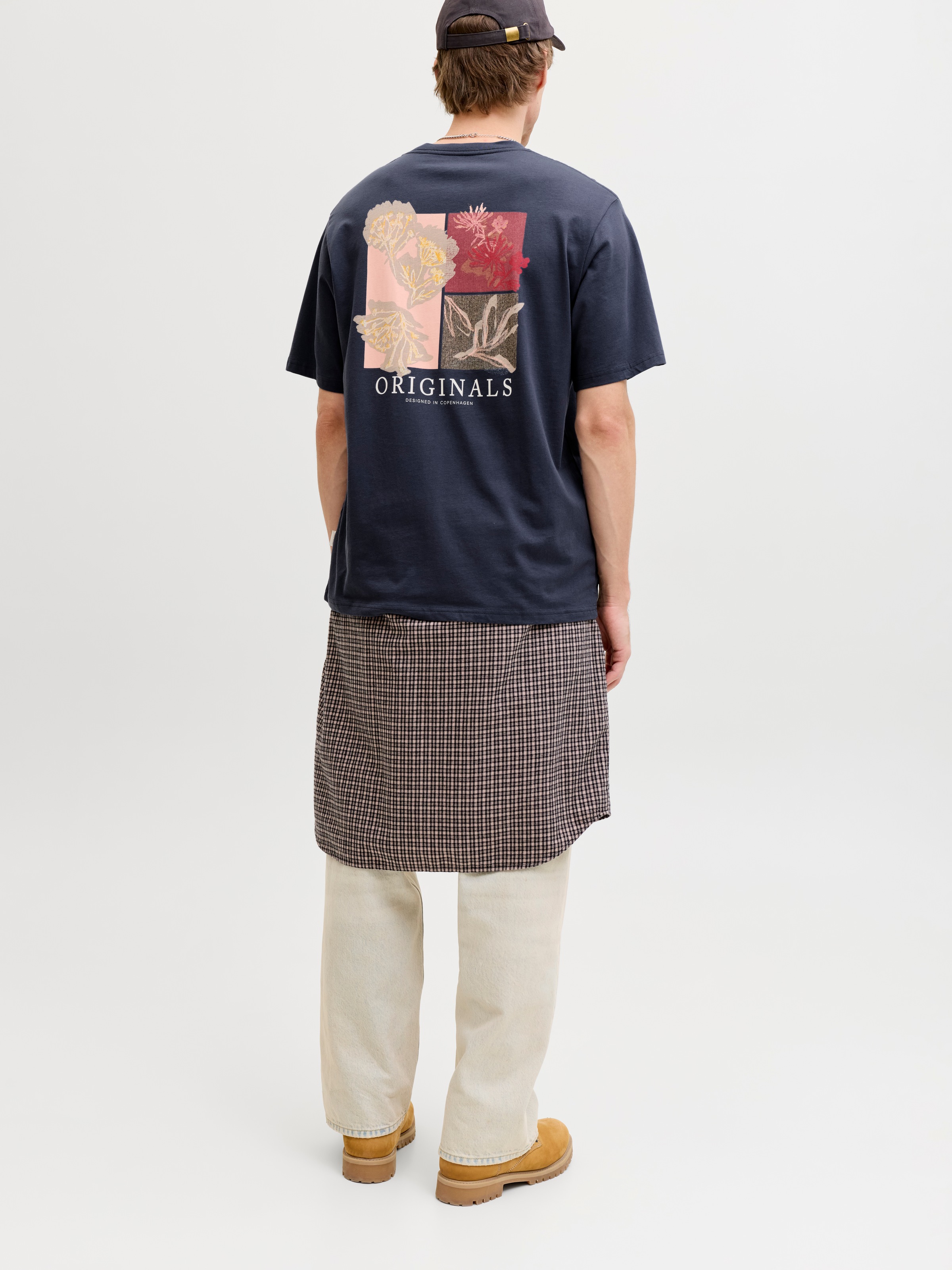 Jack & Jones T-shirt à manches courtes »JORMONTAUK AOP BACK TEE SS CREW NECK« coton, coupe régulière