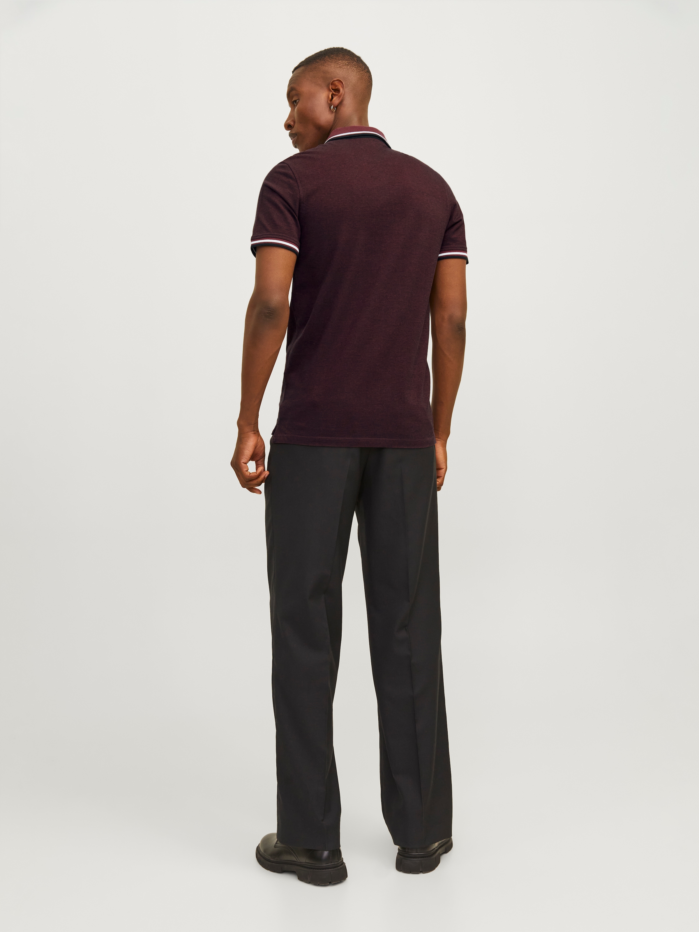 Jack & Jones Polo »JJEPAULOS  Poloshirt mit klassischem Kragen und figurbetonter Form« Logostickerei, modisch, schmal, Baumwolle, Polokragen