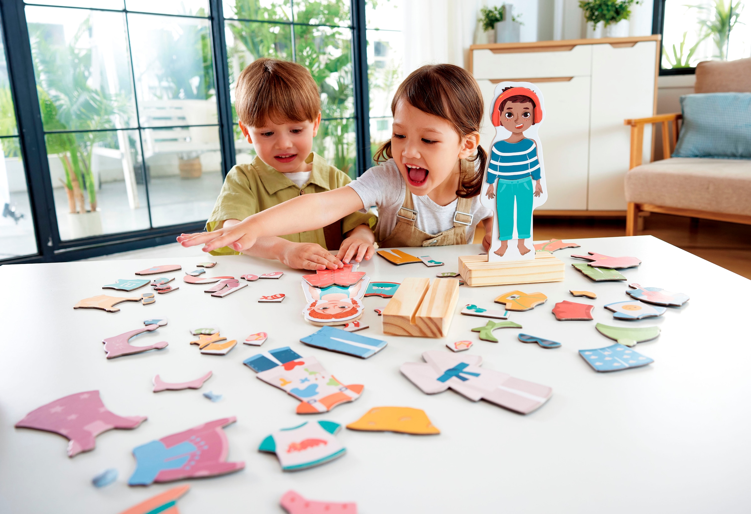 Hape Puzzle de contours »Magnetisches Anzieh-Puzzle«