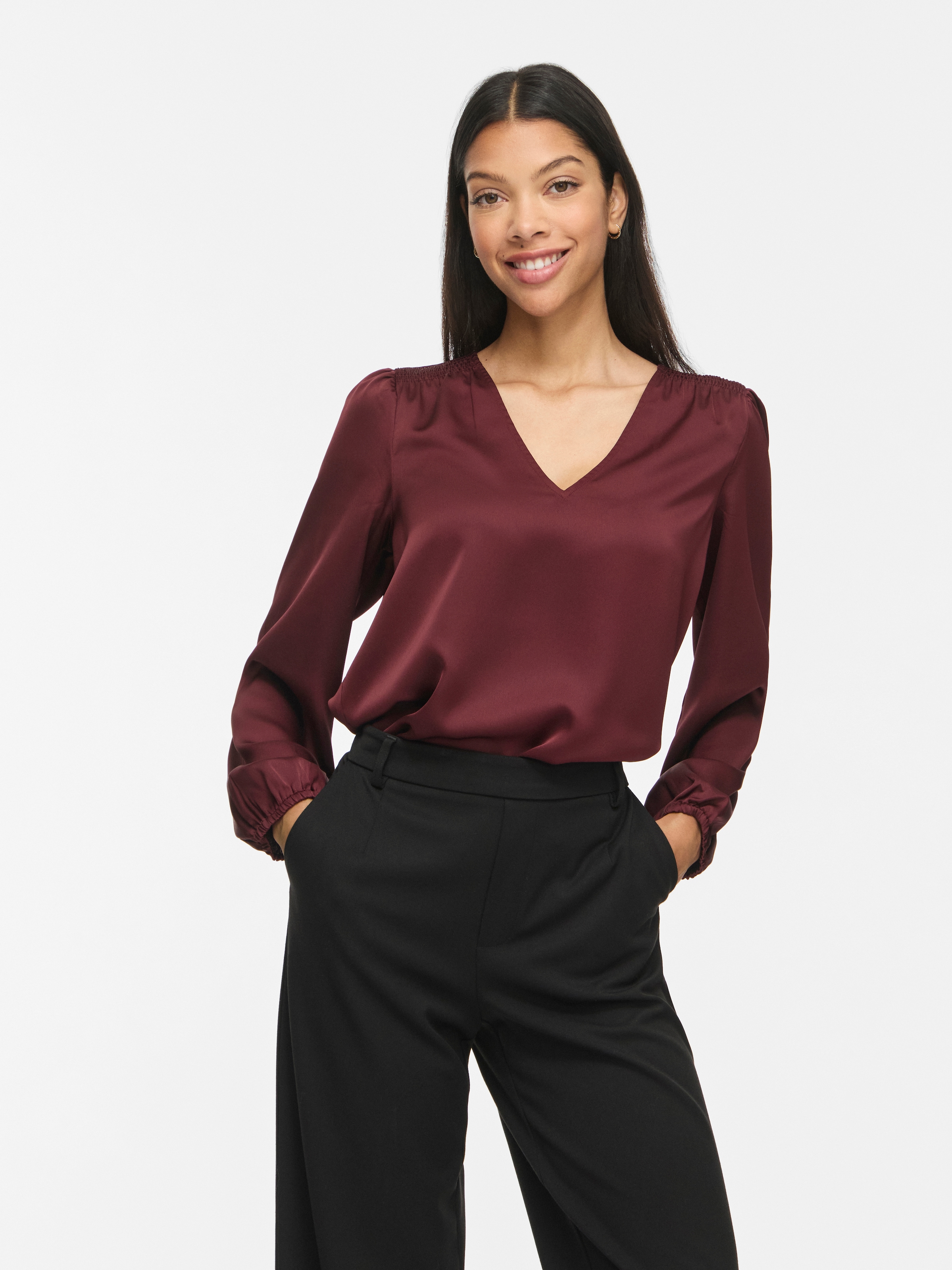 Vila T-shirt à manches longues »VIELLETTE L/S SMOCK SATIN TOP - NOOS« fibre synthétique, coupe régulière