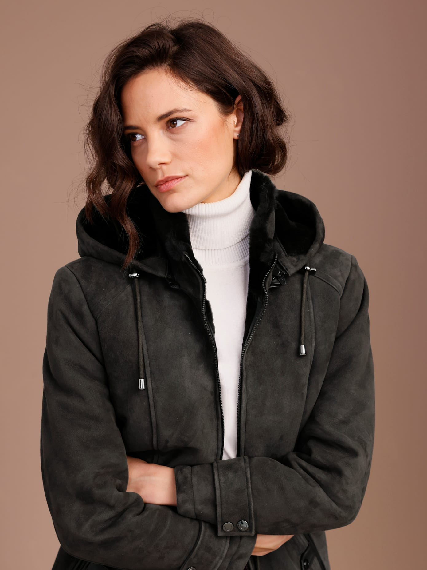 Mainpol Veste en cuir mit Kapuze