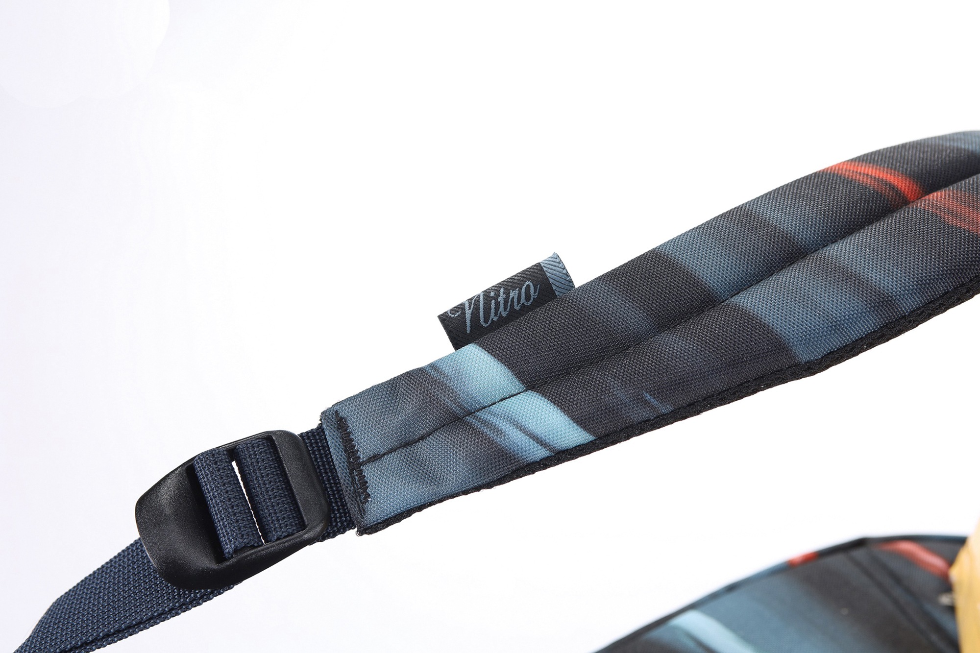 NITRO Sac à dos de loisirs »Urban Plus« Daypack, Streetpack im Retro-Look, Alltagsrucksack, Schulrucksack