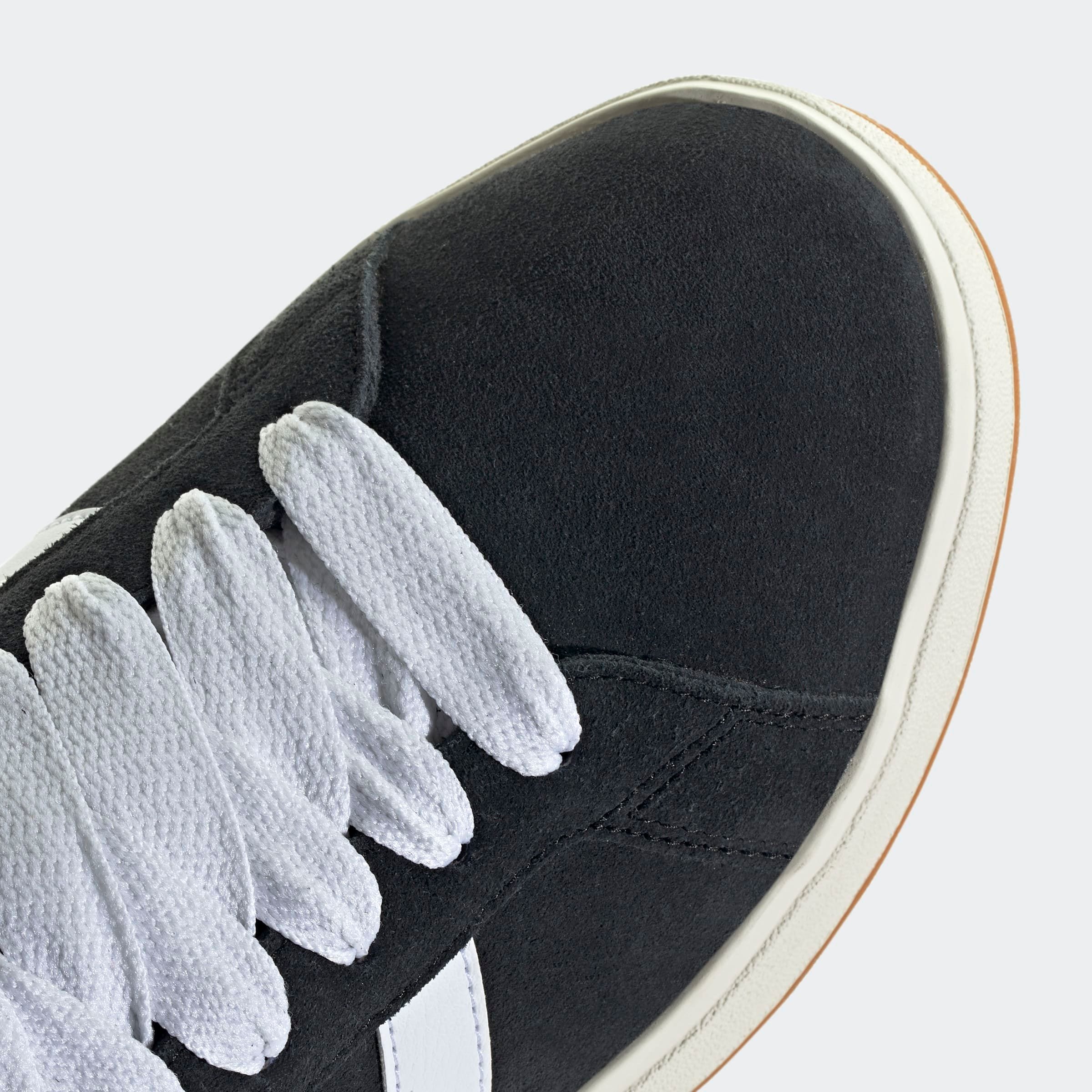 adidas Sportswear Sneaker »GRAND COURT BASE 00S«  Design auf den Spuren des adidas Campus 00