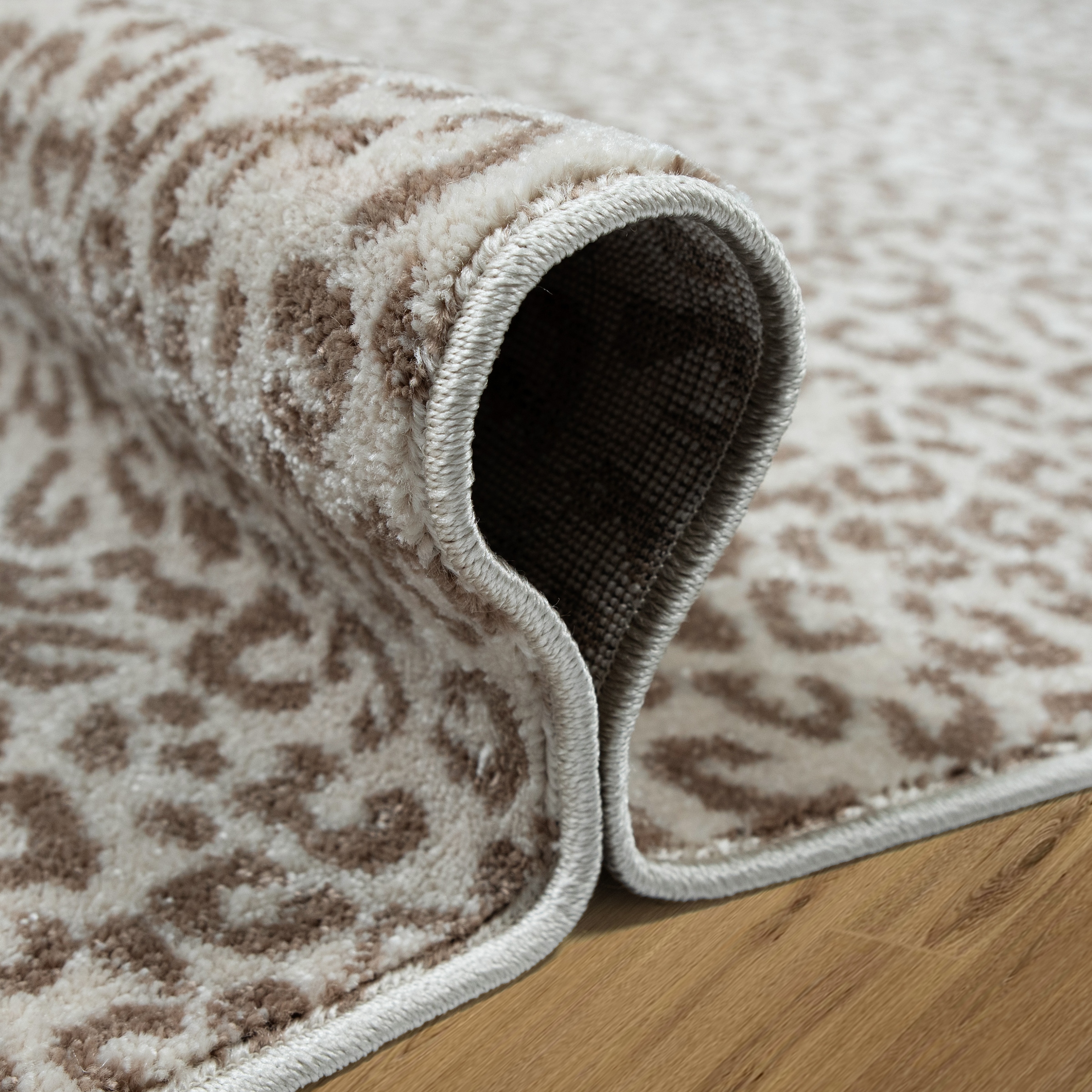 GOODproduct Teppich »Fynna, Leoparden-Muster, Animalprint« rechteckig 9 mm Höhe besonders weicher Flor, Wohnzimmer, Schlafzimmer, Esszimmer, Leo