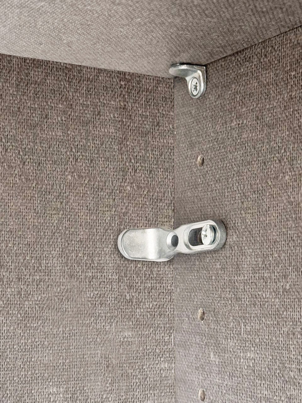 INOSIGN Kleiderschrank »AMETISTA, Drehtürenschrank, designgeformten Fronten« Made in Italy, hochglanz lackiert, Basisausführung, Zubehör extra