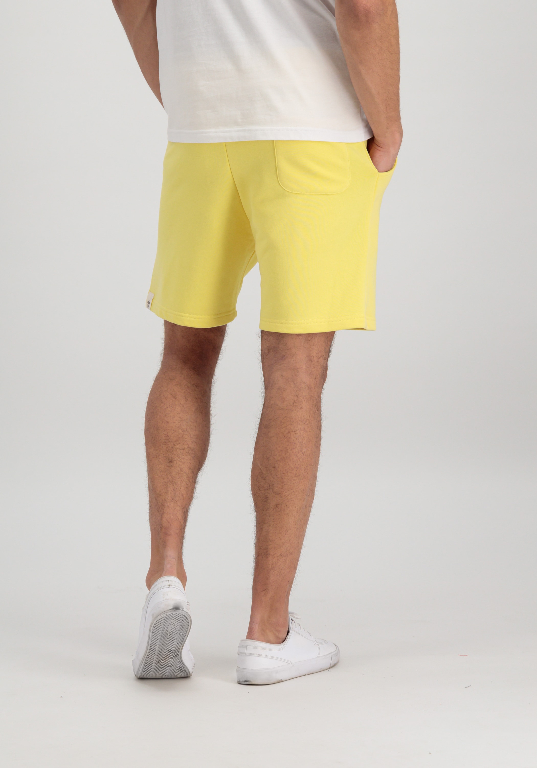 Alpha Industries Sweatshorts »Organics Jogger Short«