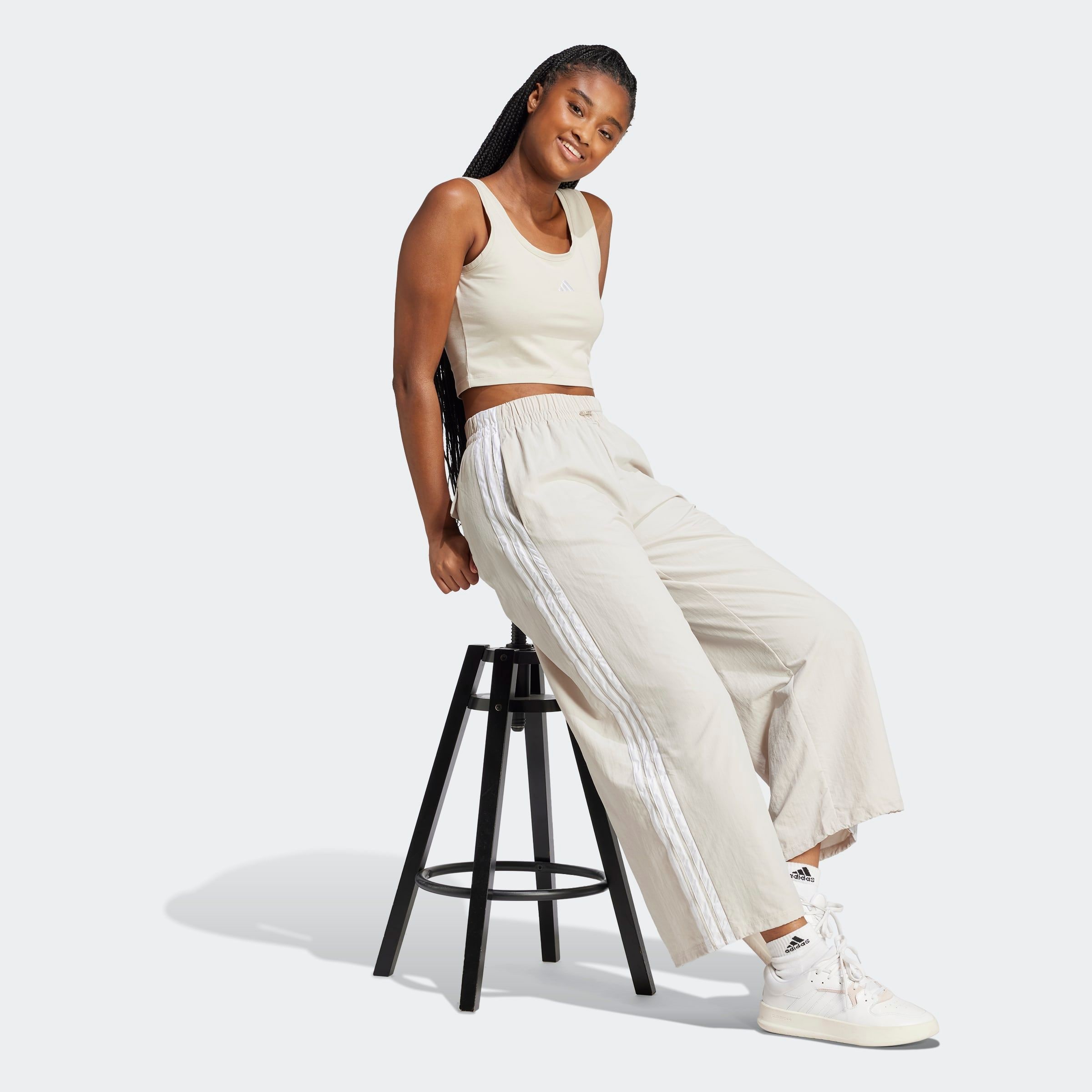 adidas Sportswear Sporthose »W 3S WV PT«  Fallschirmhose, locker geschnitten, mit weitem Bein