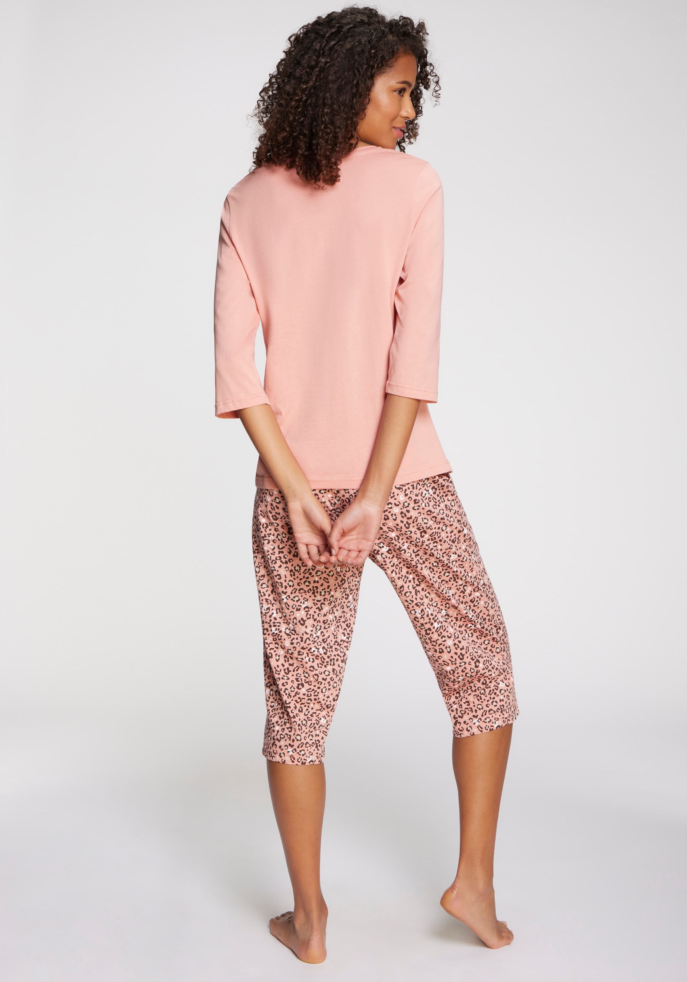 Vivance Dreams Pyjama capri 2-teilig, 2 pièces mit schönem Animalprint