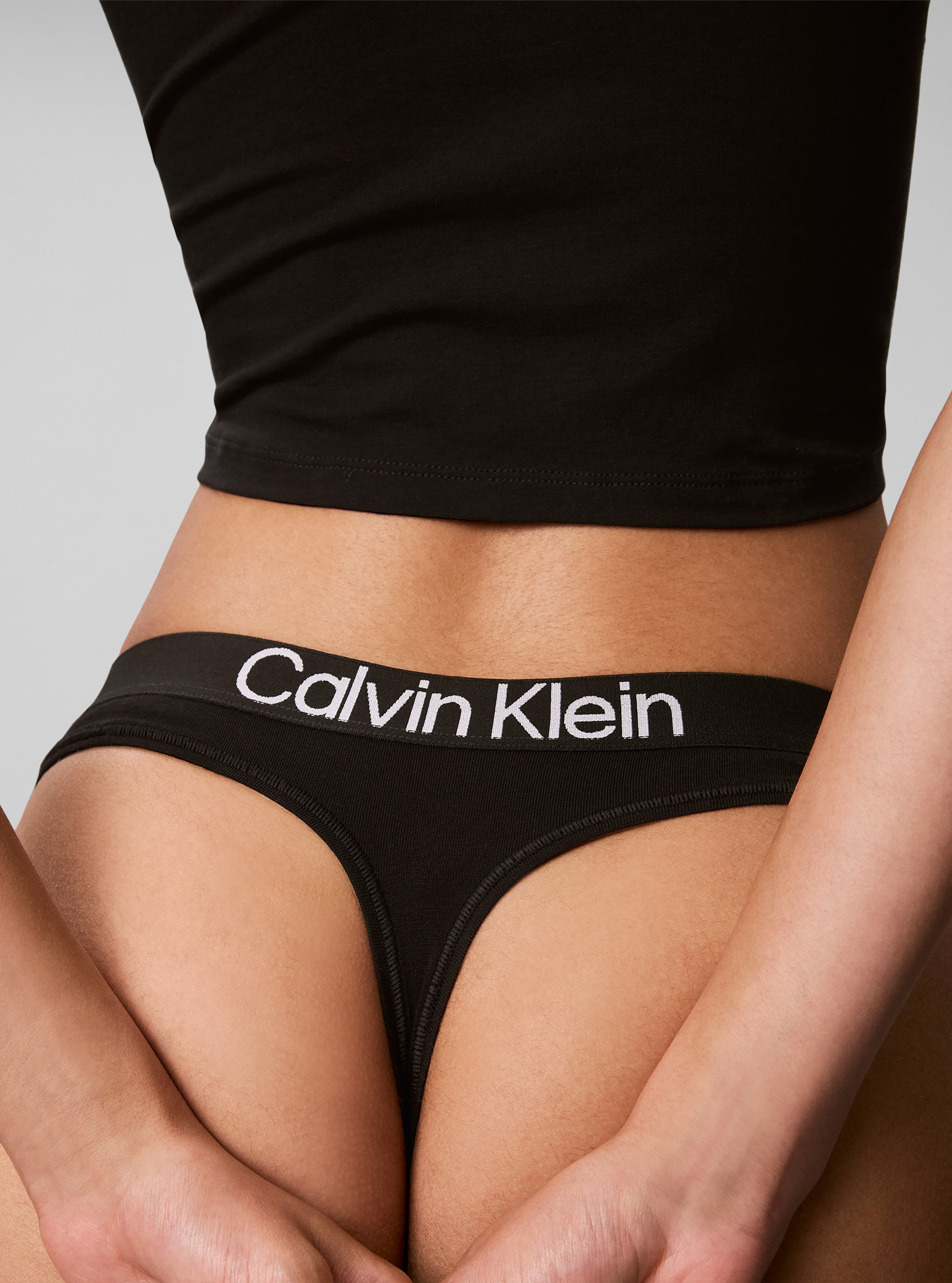 Calvin Klein Underwear Tanga »THONG 5PK« Paquet, pack de 5, 5 cuis Avec ceinture élastique
