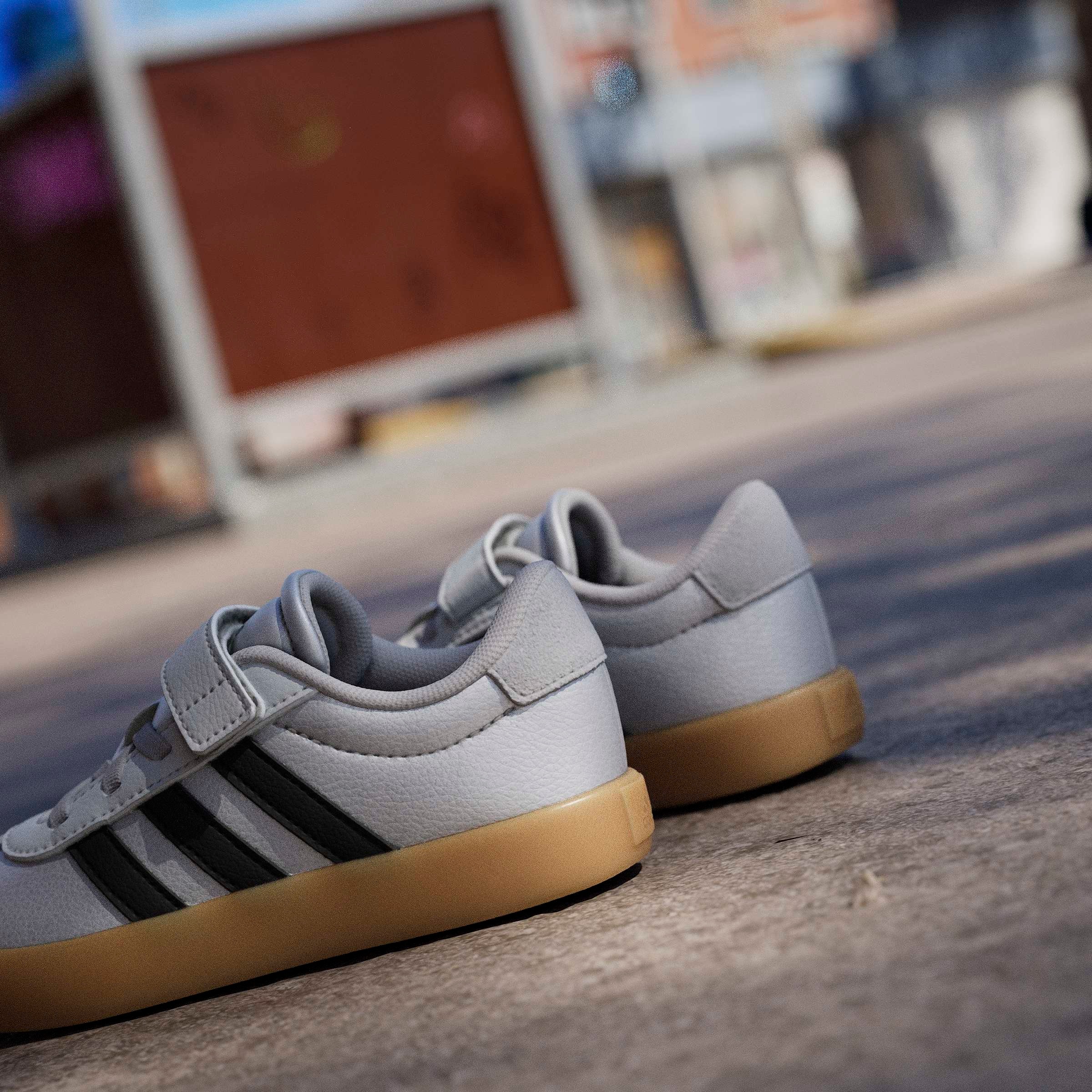 adidas Sportswear Sneaker »VL COURT 3.0 EL C«  inspiriert vom Design des adidas samba, für Kinder & Jugendliche