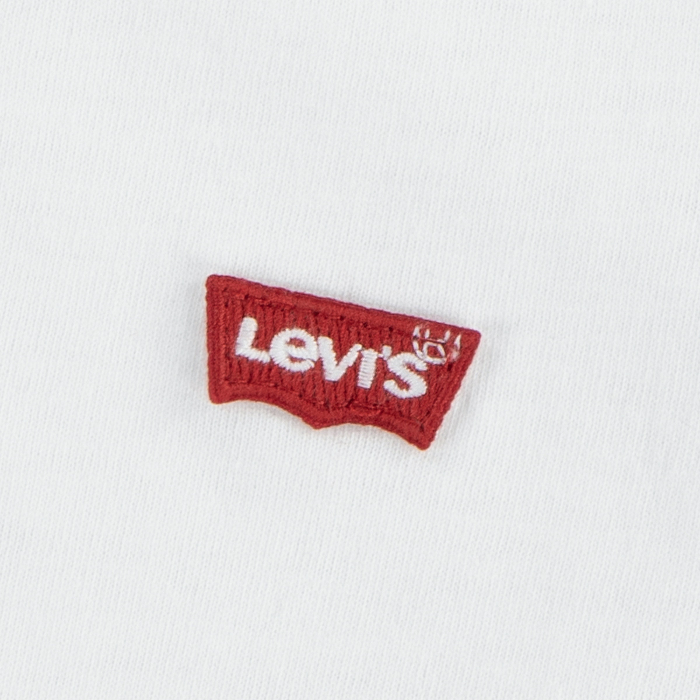 Levi's® Kids T-Shirt »LVG BATWING CHEST HIT TEE« mit kleinem Logo-Badge