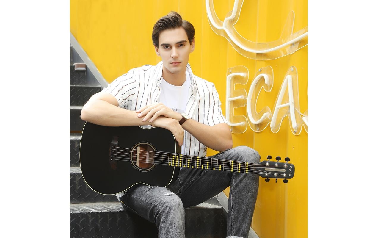   Guitare western »PopuMusic Poputar T2«