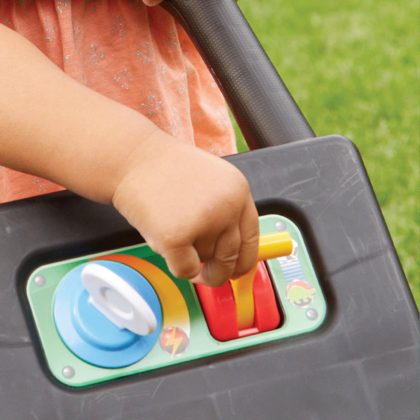 Little Tikes® Tondeuse à gazon pour enfants »Gas 'n Go Mower« mit Anlass- und Motorgeräuschen
