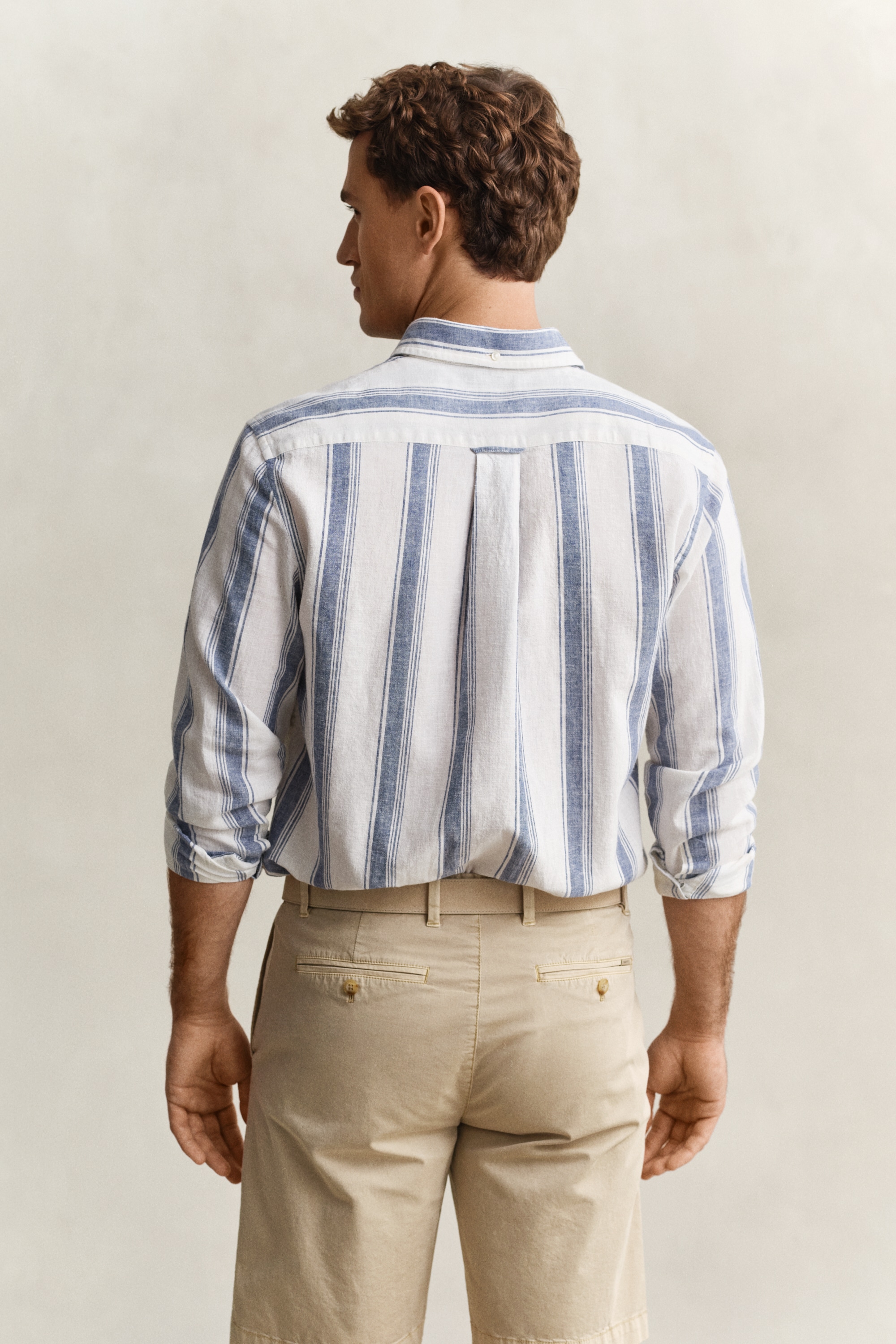 Gant Chemise à manches longues »REGULAR COTTON LINEN STRIPE« coupe regular fit avec col boutonné