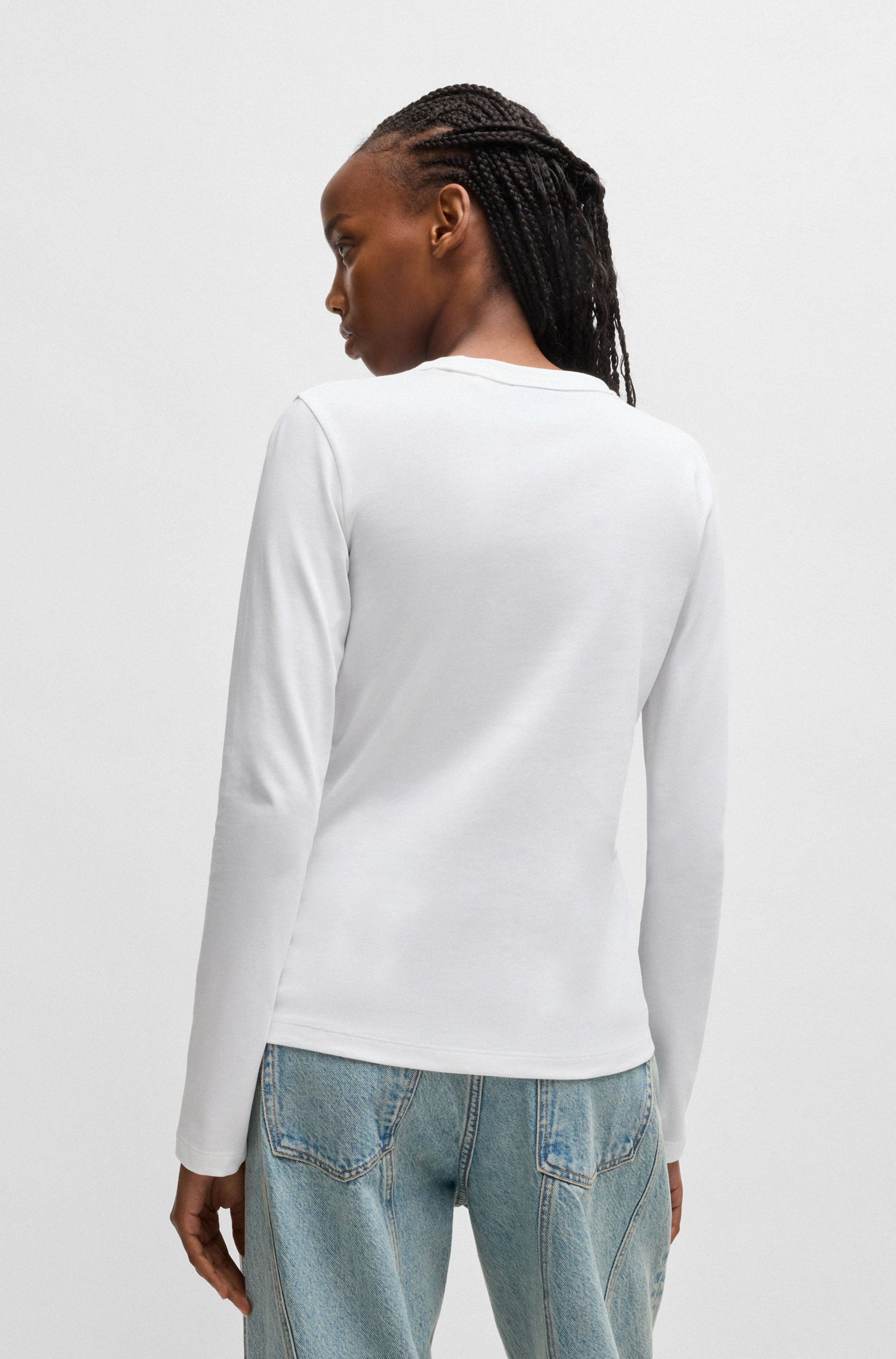 HUGO Blue T-shirt à manches longues »Daliria« mit Label-Badge mit HAPPY HUGO Logo