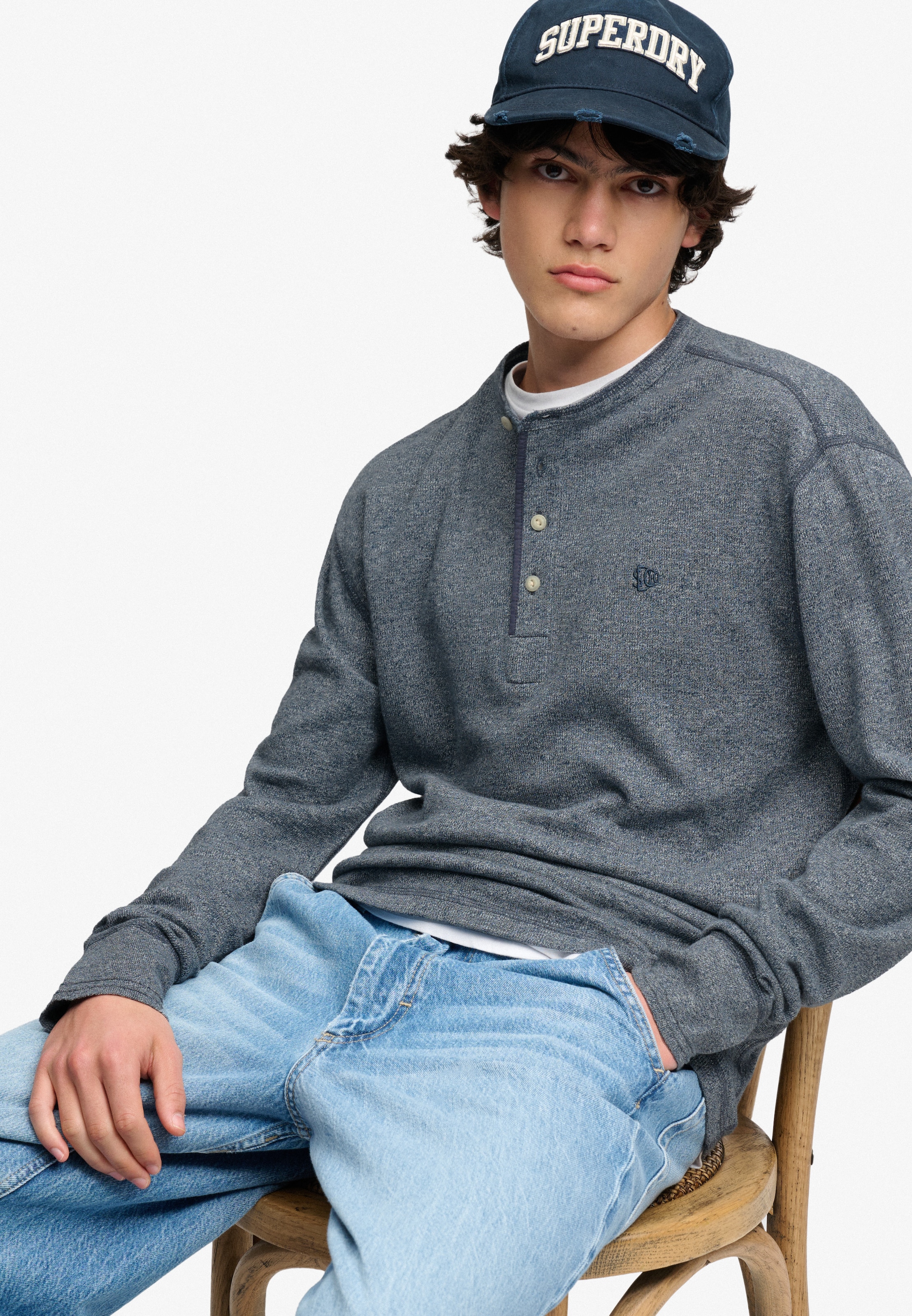 Superdry T-shirt à manches longues »MINI SLUB WAFFLE LS GRANDAD« Coupe ample, col rond, en coton
