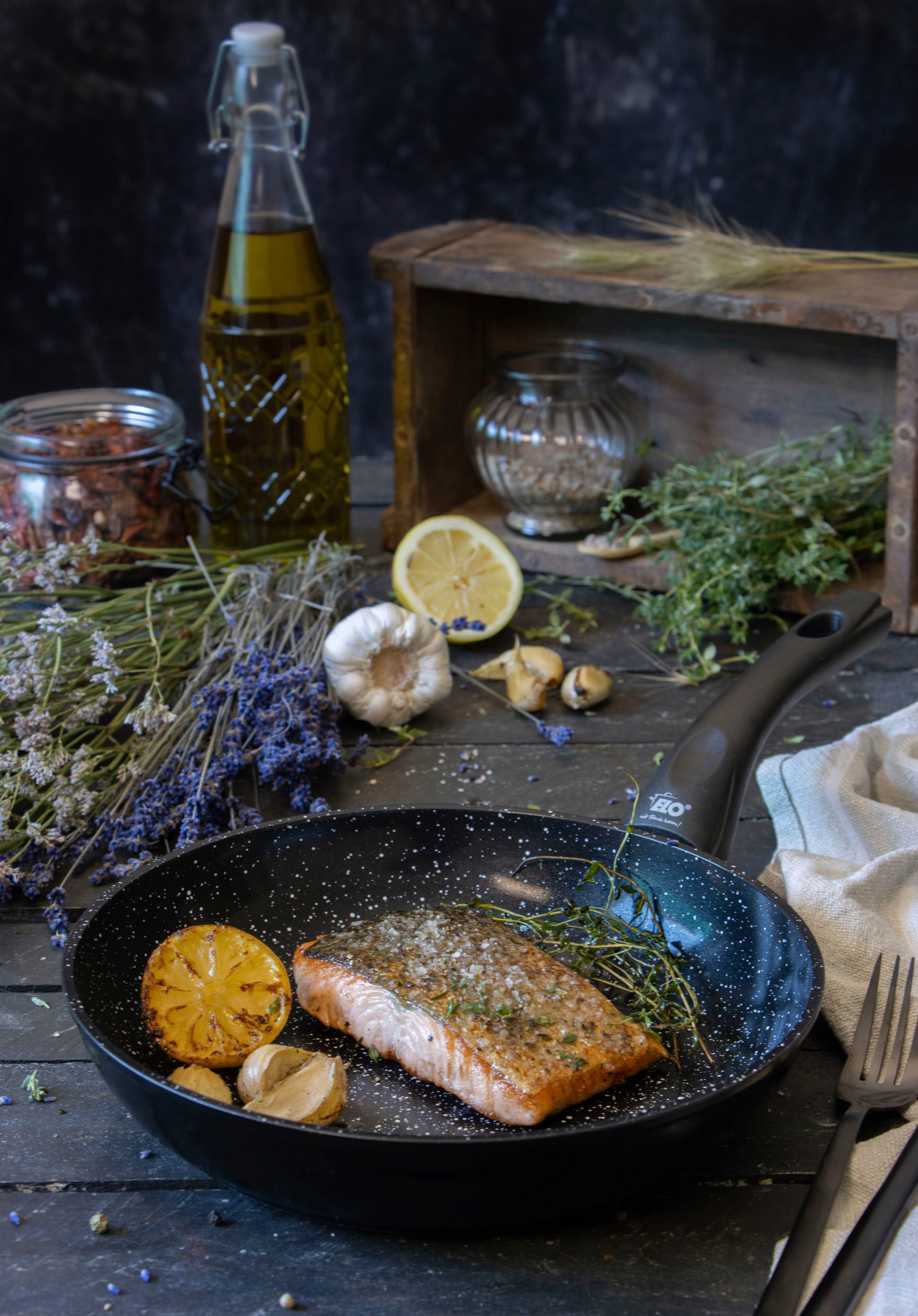 Elo Bratpfanne »Pure Belugo« Aluminium 1 Stk. tlg. Gelochter Induktionsboden