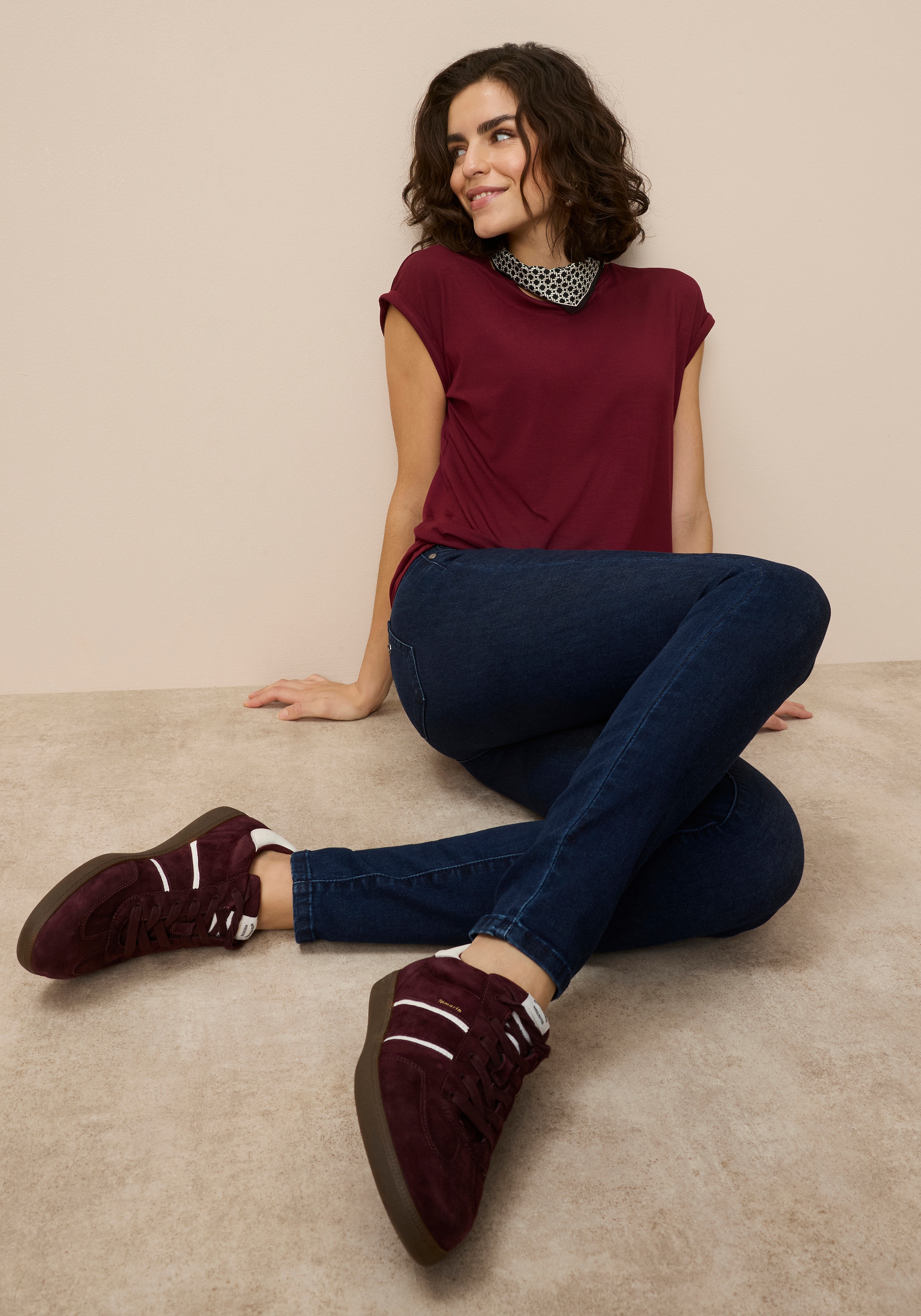 Tamaris Jeans skinny schmale Beinweite, mit Gürtelschlaufenbund, mit Metallreissverschluss