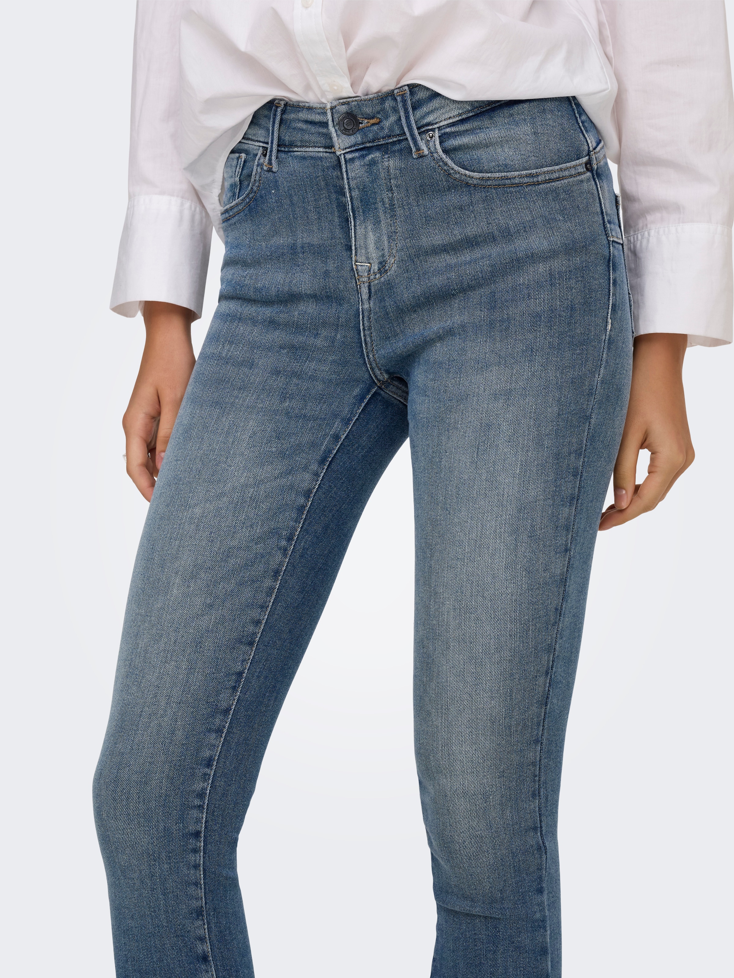 ONLY Skinny-fit-Jeans »ONLPOWER MID WAIST PUSH UP SK DNM BOX«