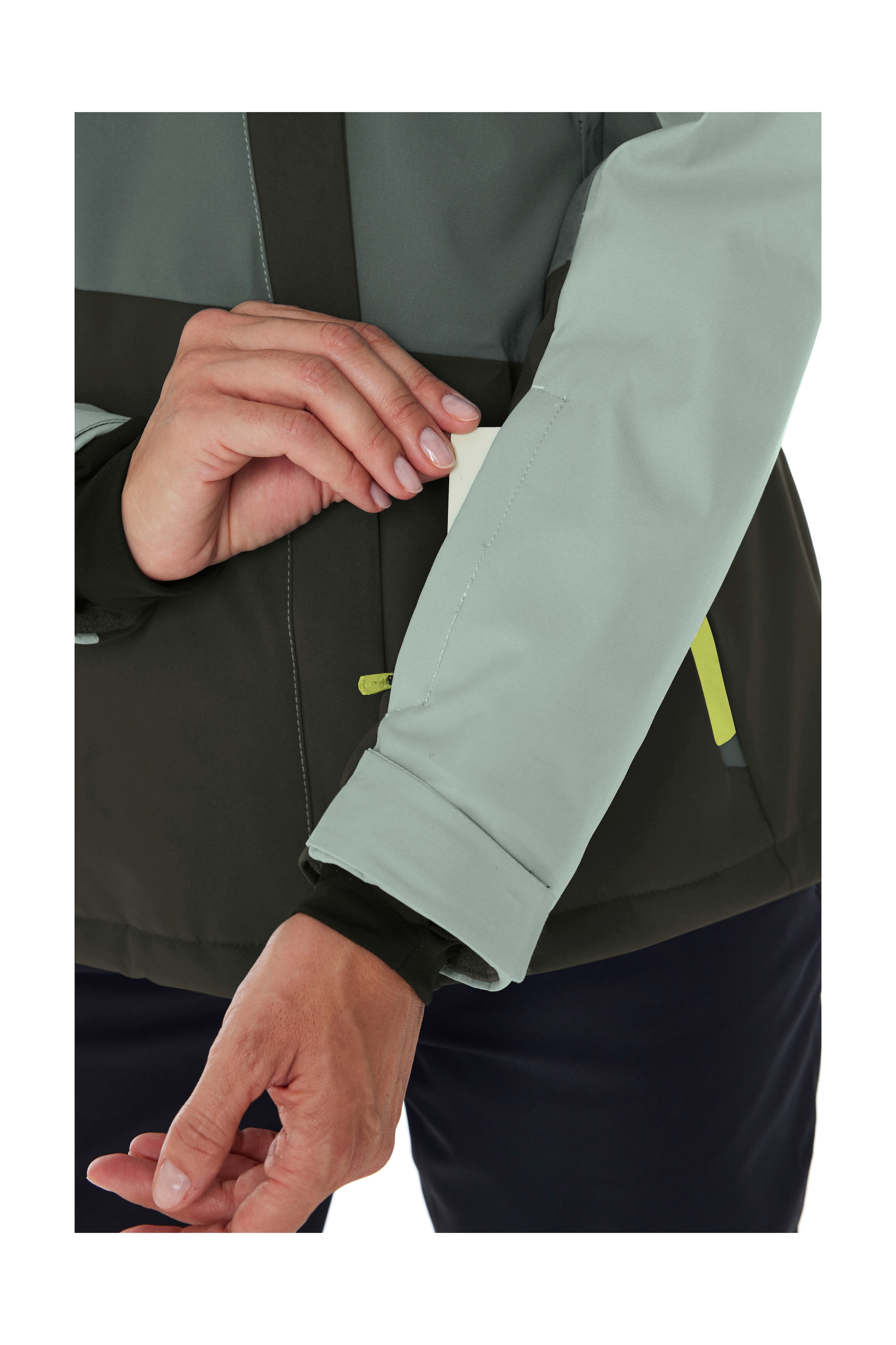 Killtec Veste de ski »KSW 67 WMN SKI JCKT« Veste de ski femme : imperméable, respirante, capuche amovible