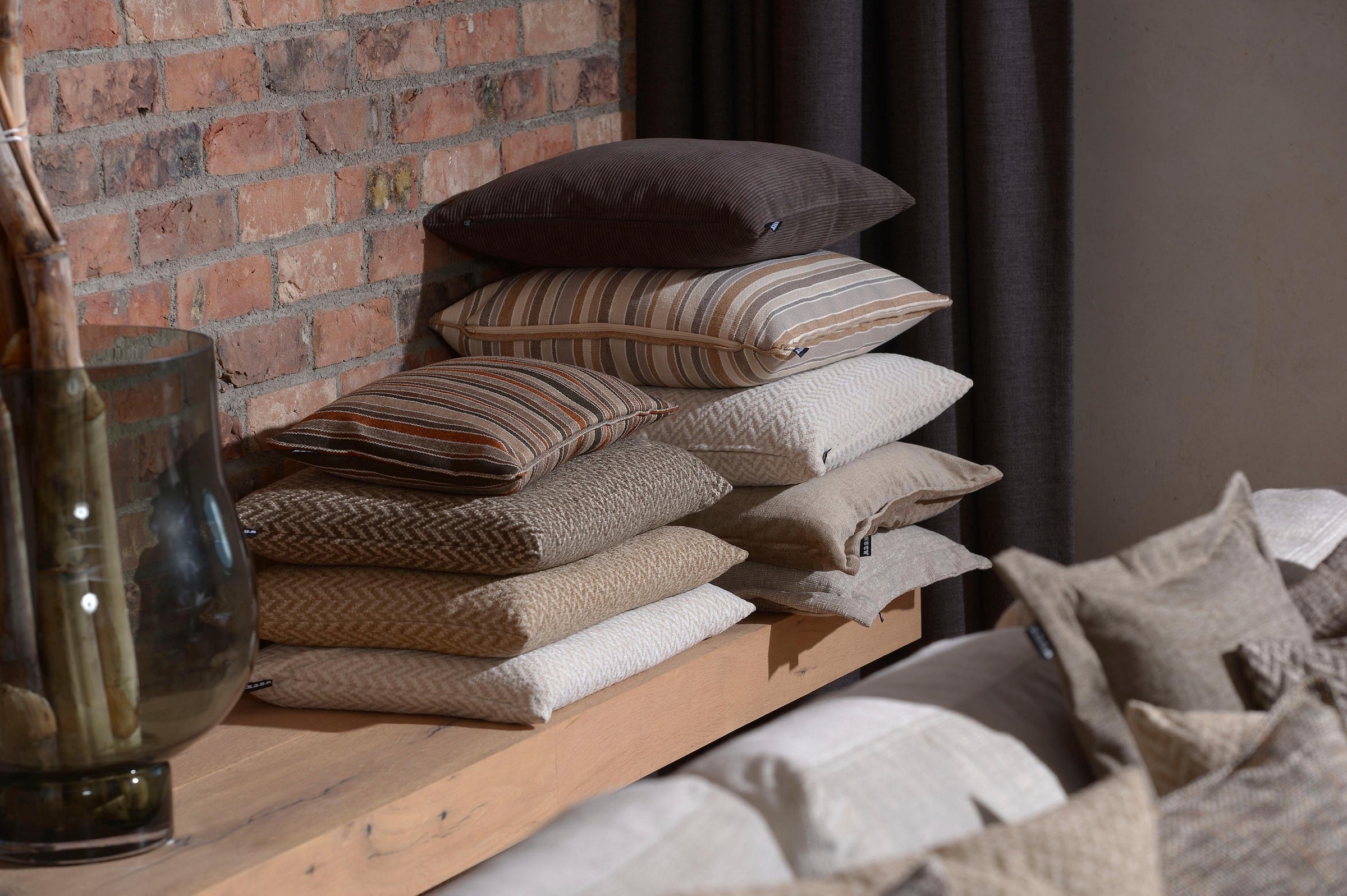 H.O.C.K. Dekokissen »Cord Wave« mit weichem Cordstoff, Kissenhülle mit Füllung, 1 Stück