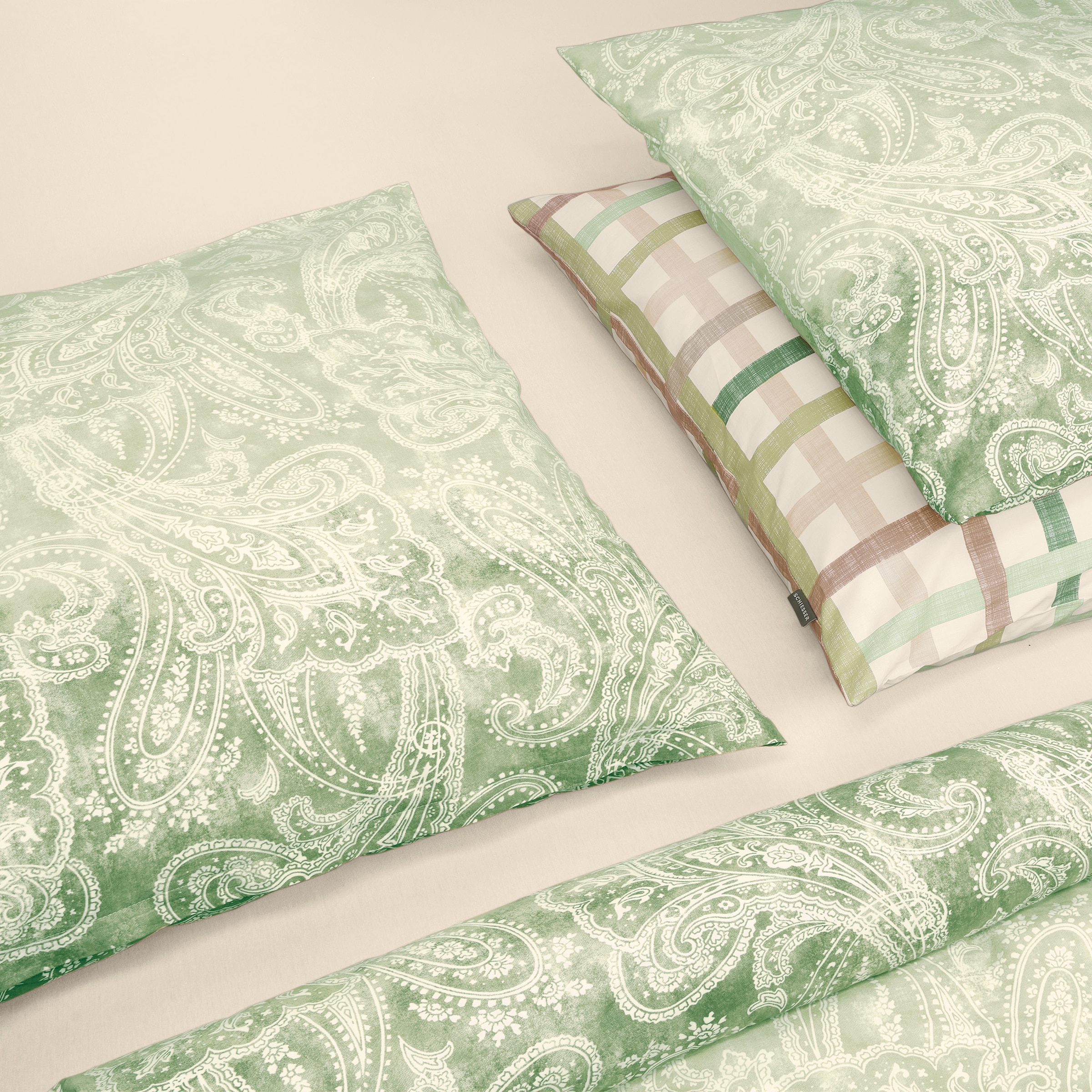 Schiesser Bettwäsche »Claire aus weicher Baumwolle mit Paisleymuster in dezentem Farbverlauf« 2 Stk. MADE IN GREEN by OEKO-TEX®