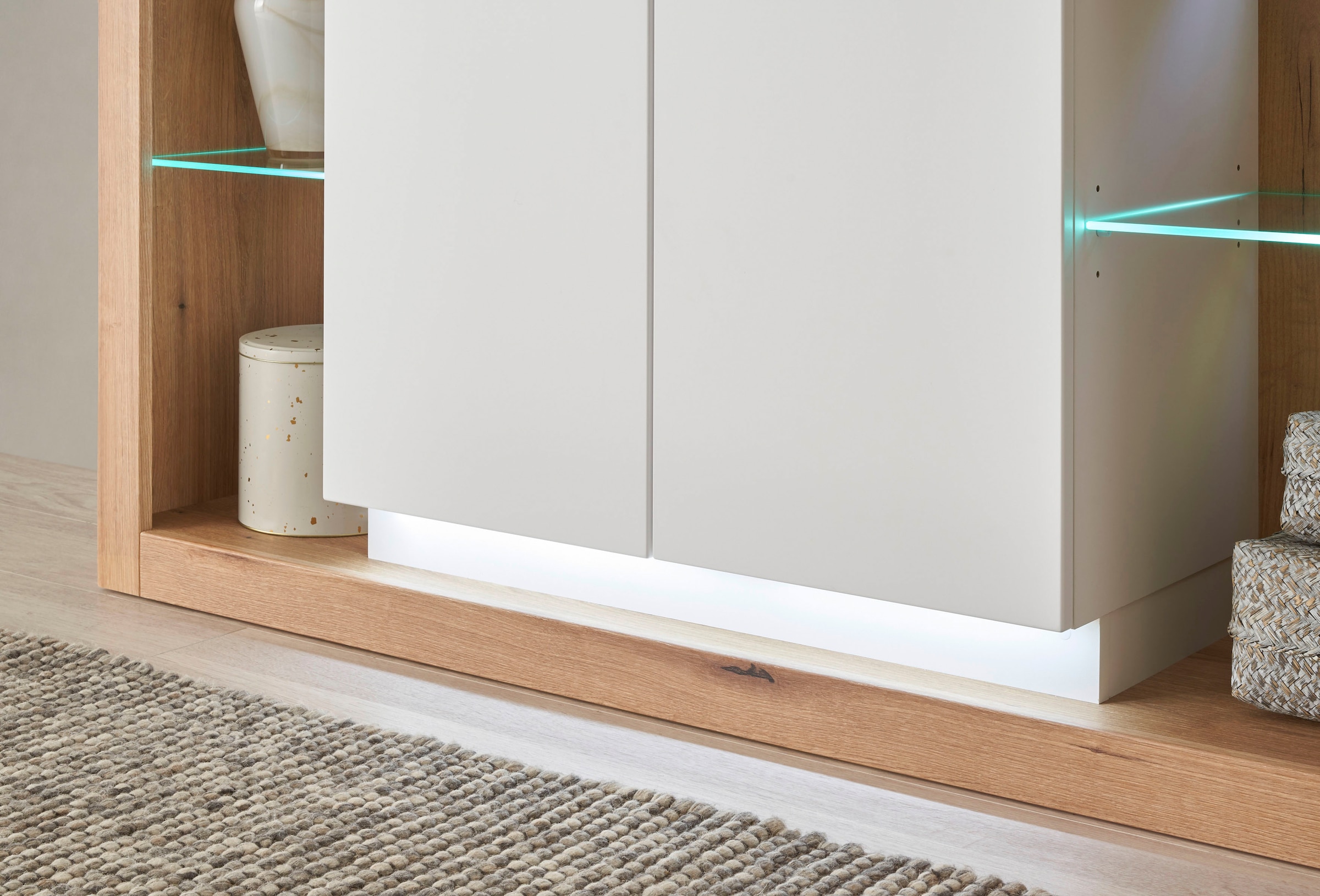 Home affaire Buffet haut »Brixen, moderne Kommode, Stauraumelement in Eiche Evoke Dekor« Metallgriffe, ausreichend Stauraum, vielseitig einsetzbar