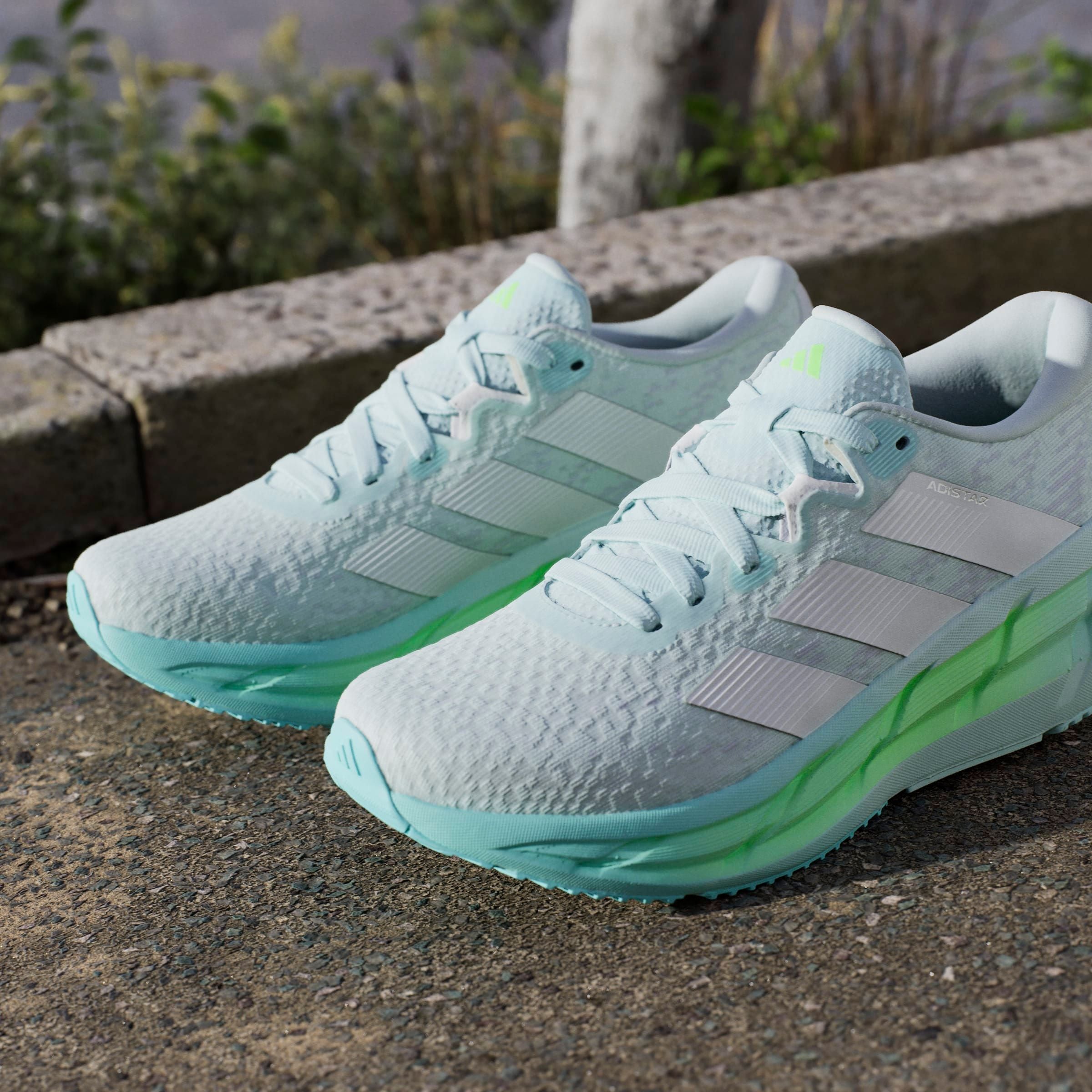 adidas Performance Chaussure de course »ADISTAR 4 RUNNING«