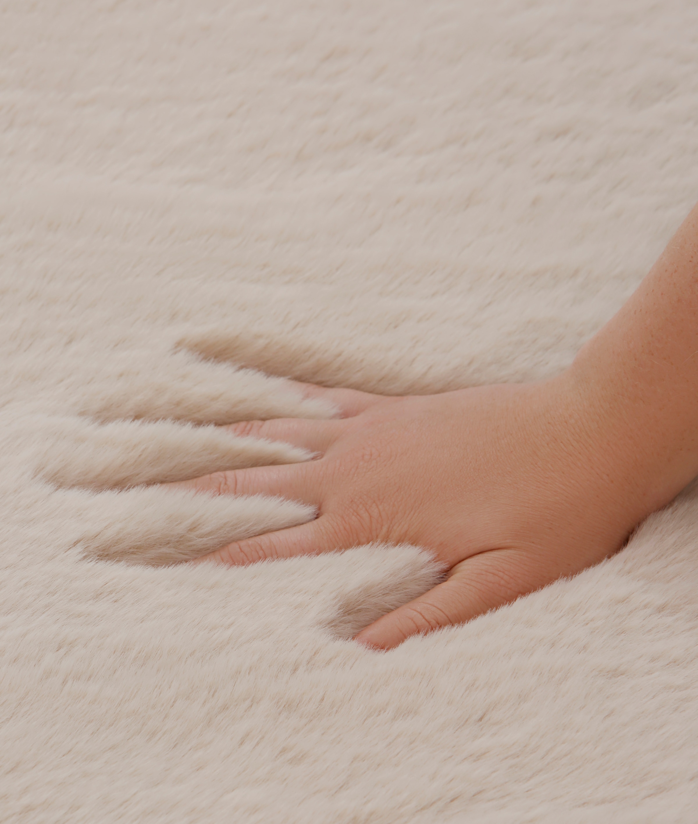 my home Tapis en fourrure »Rabbit, Kunstfell, Kaninchenfell-Haptik, Microfaser,« Rectangulaire 42 mm Höhe besonders hoch und flauschig, Wohnzimmer, Schlafzimmer,  Flur, Läufer