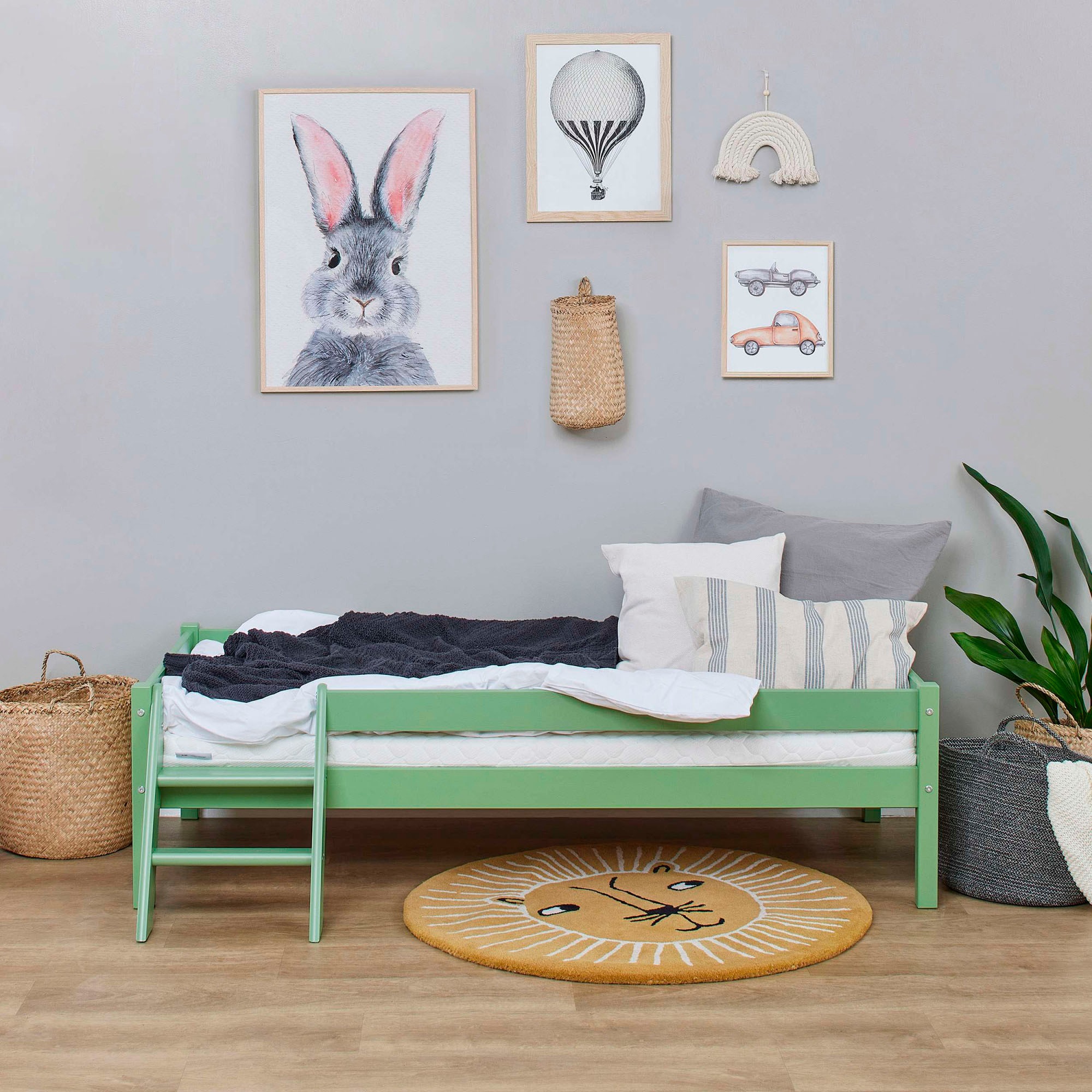 Home affaire Jugendbett »ECO One« Kinderbett mit Rausfallschutz und Leiter, 3 Farben/Matratze wählbar