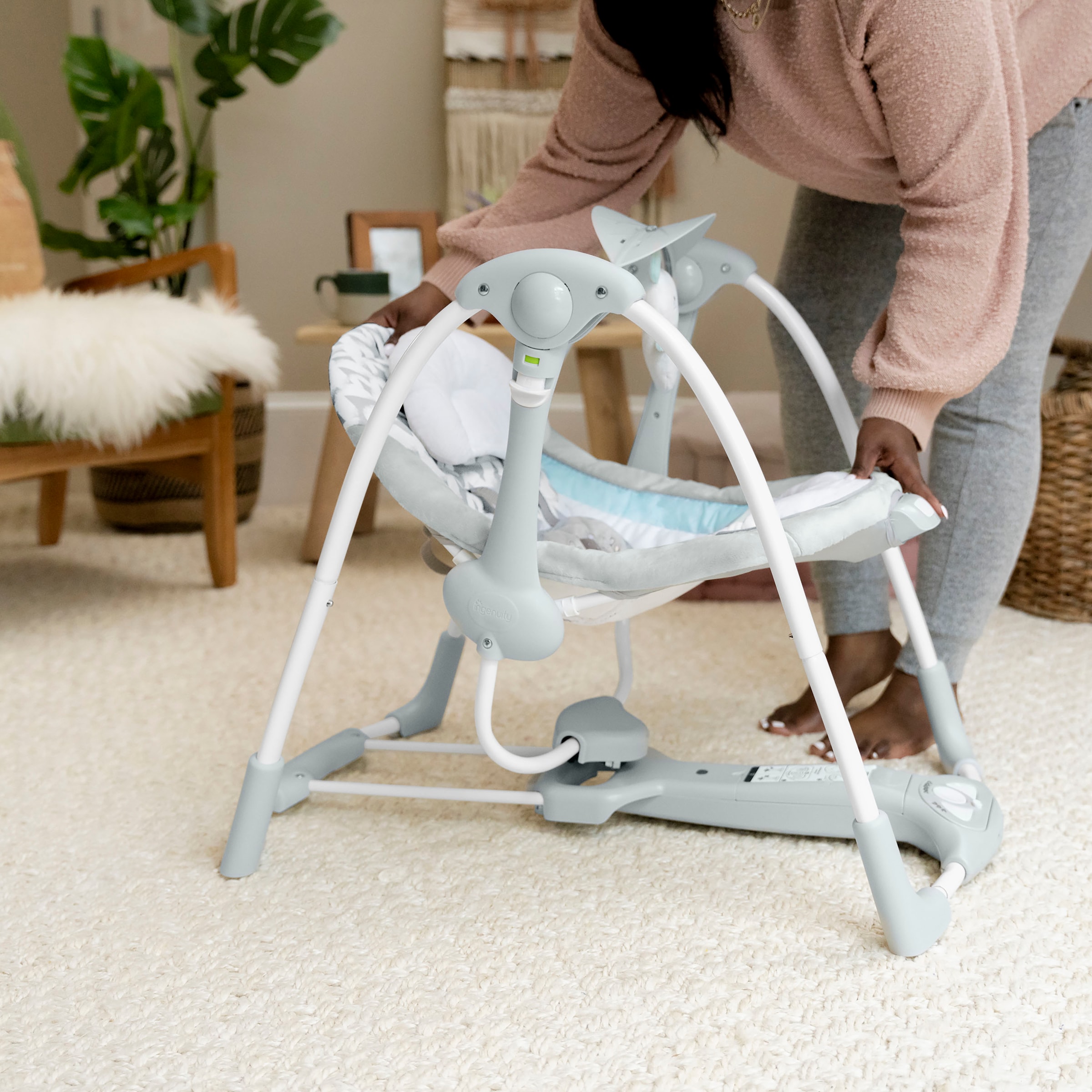 ingenuity Balançoire bébé »ConvertMe Swing-2-Seat Portable Swing - Raylan« mit automatischer Schaukelfunktion und Sound-Effekt