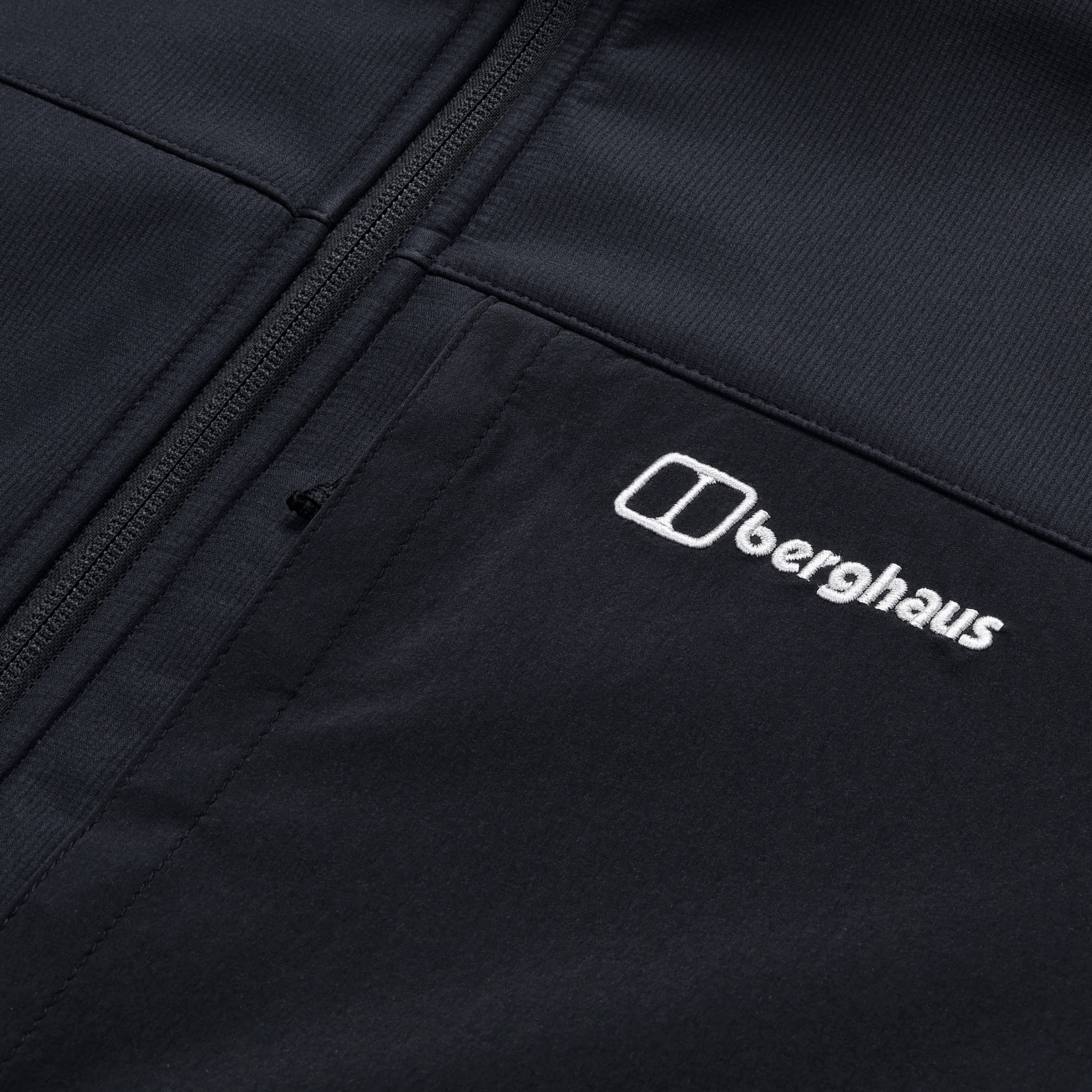 Berghaus Softshelljacke »M GHLAS 3.0 SOFTSHELL JKT« sportlicher Stil, dehnbares Material, wasser- und windabweisend