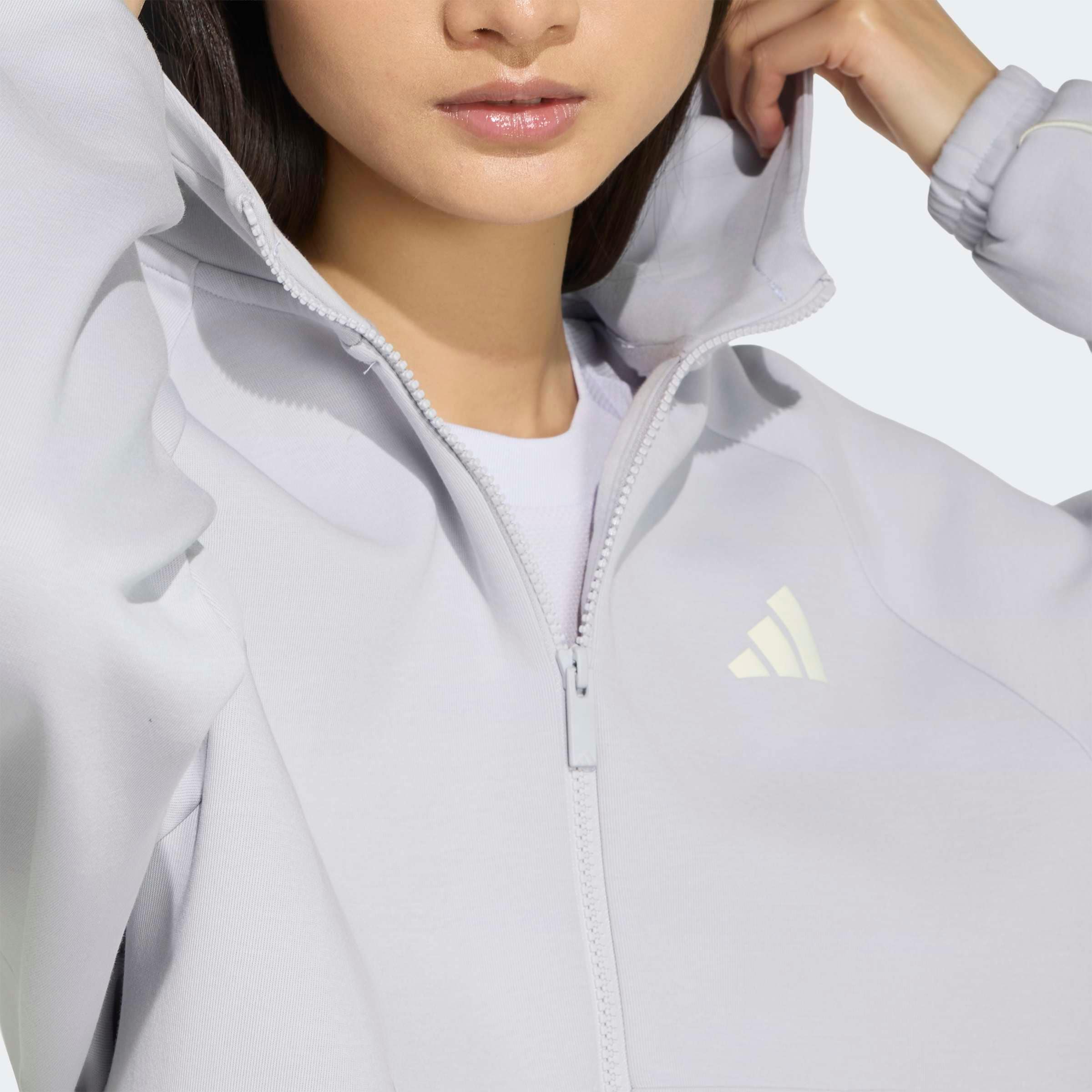 adidas Sportswear Kapuzensweatshirt »W STA SL FZ HD«, mit Reissverschluss, in normaler Länge, sportlicher Stil
