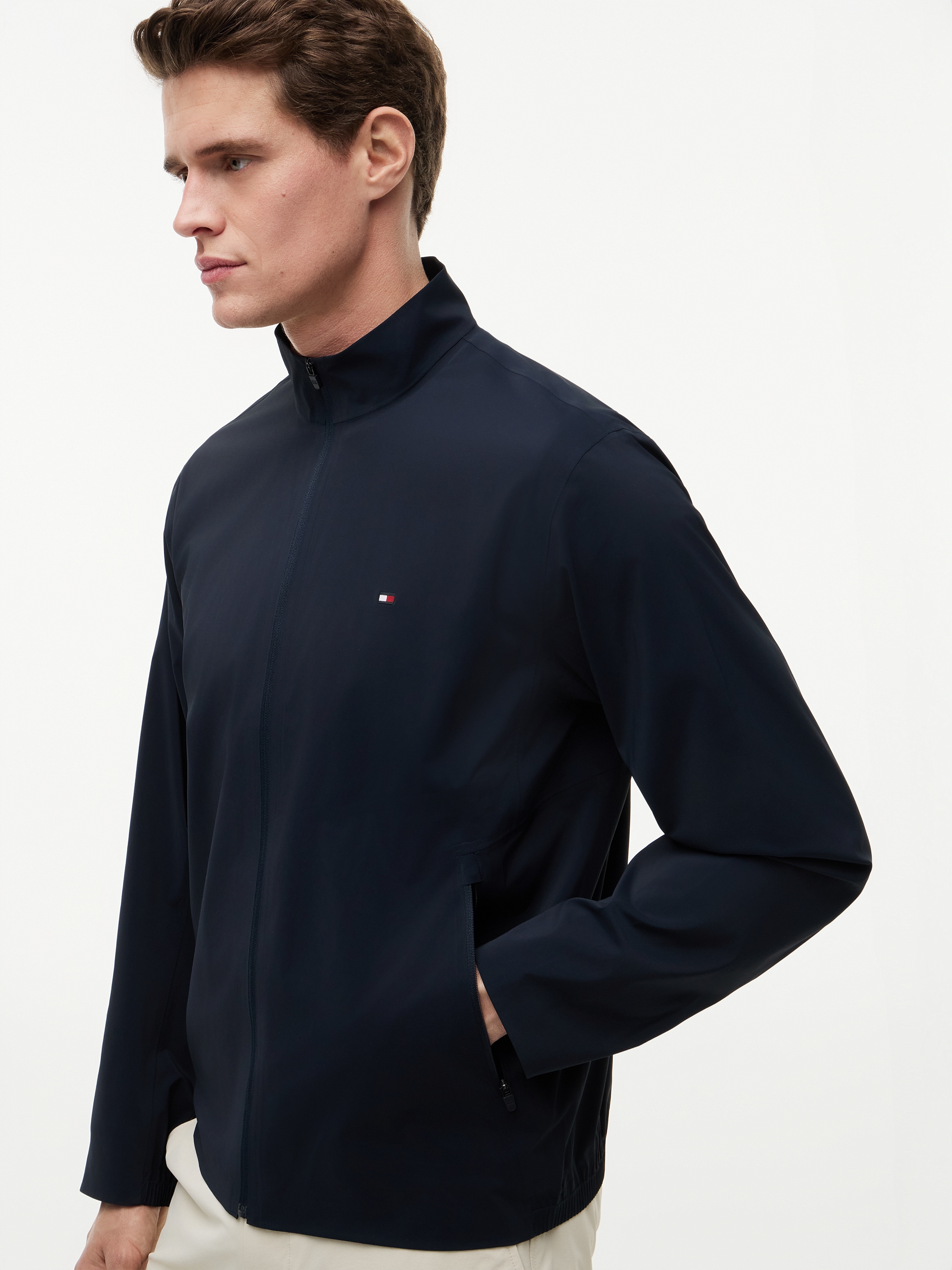 Tommy Hilfiger Blouson »ULTRA LIGHT TECH« glatte Materialqualität Performance Tech Qualität Atmungsaktiv